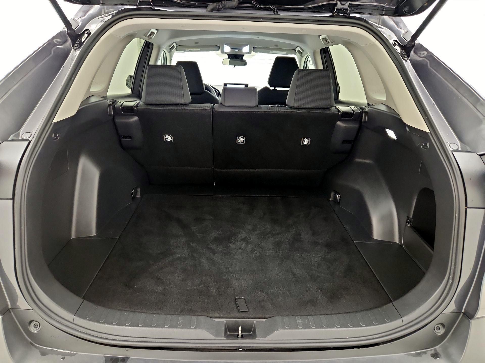 Thumbnail: 2024 Toyota RAV4 - 20