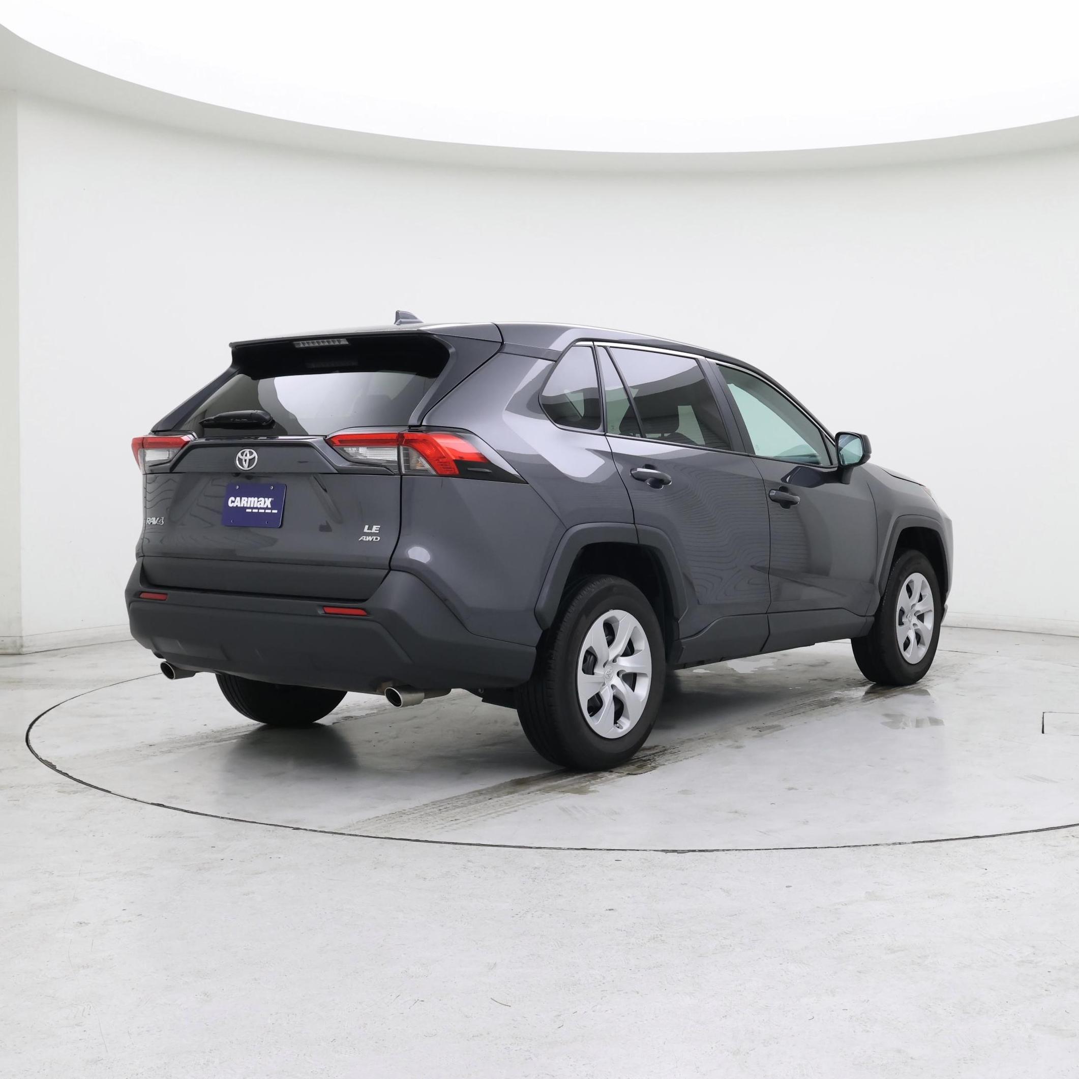 Thumbnail: 2024 Toyota RAV4 - 8