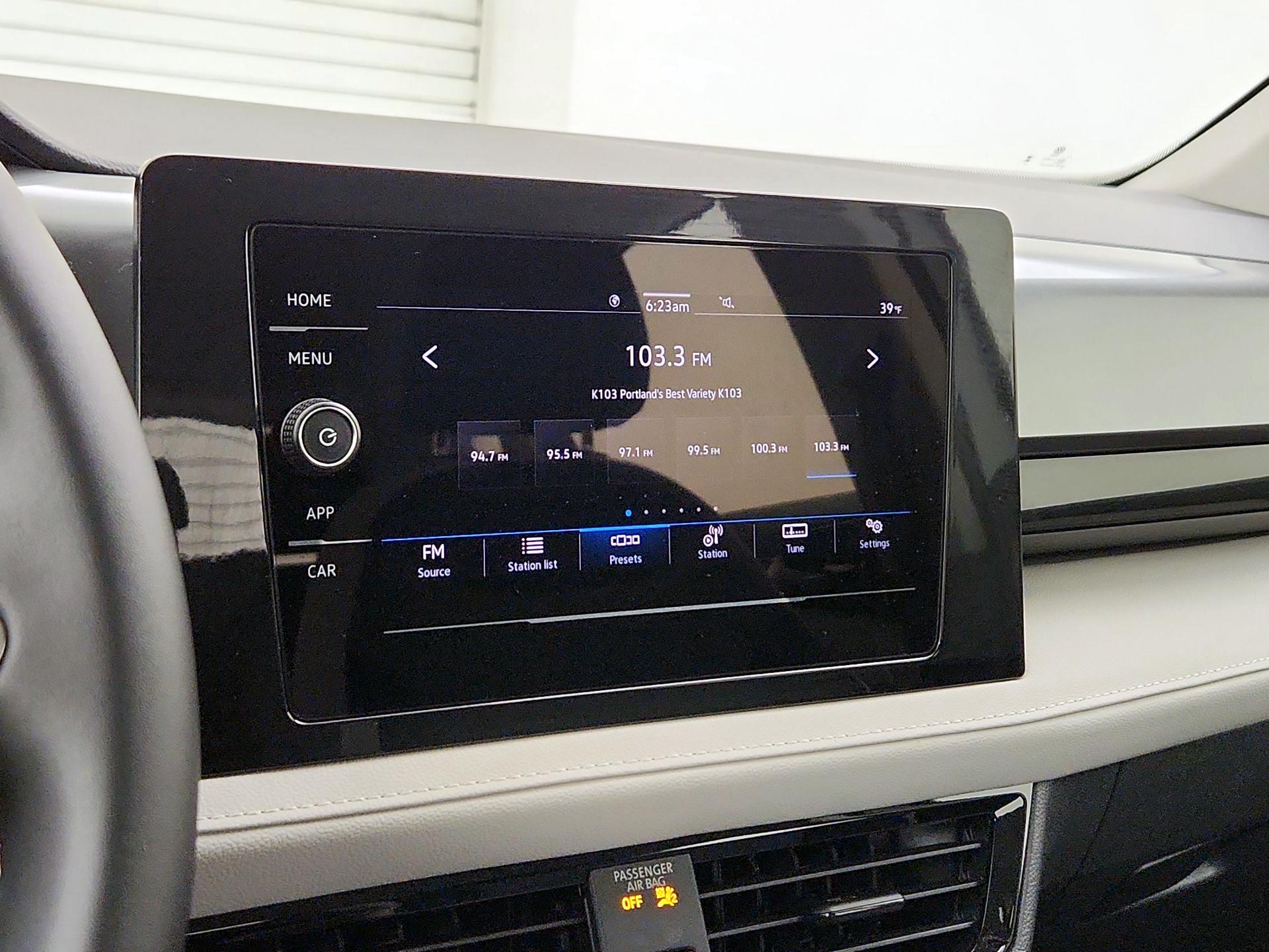 Thumbnail: 2025 Volkswagen Taos - 15