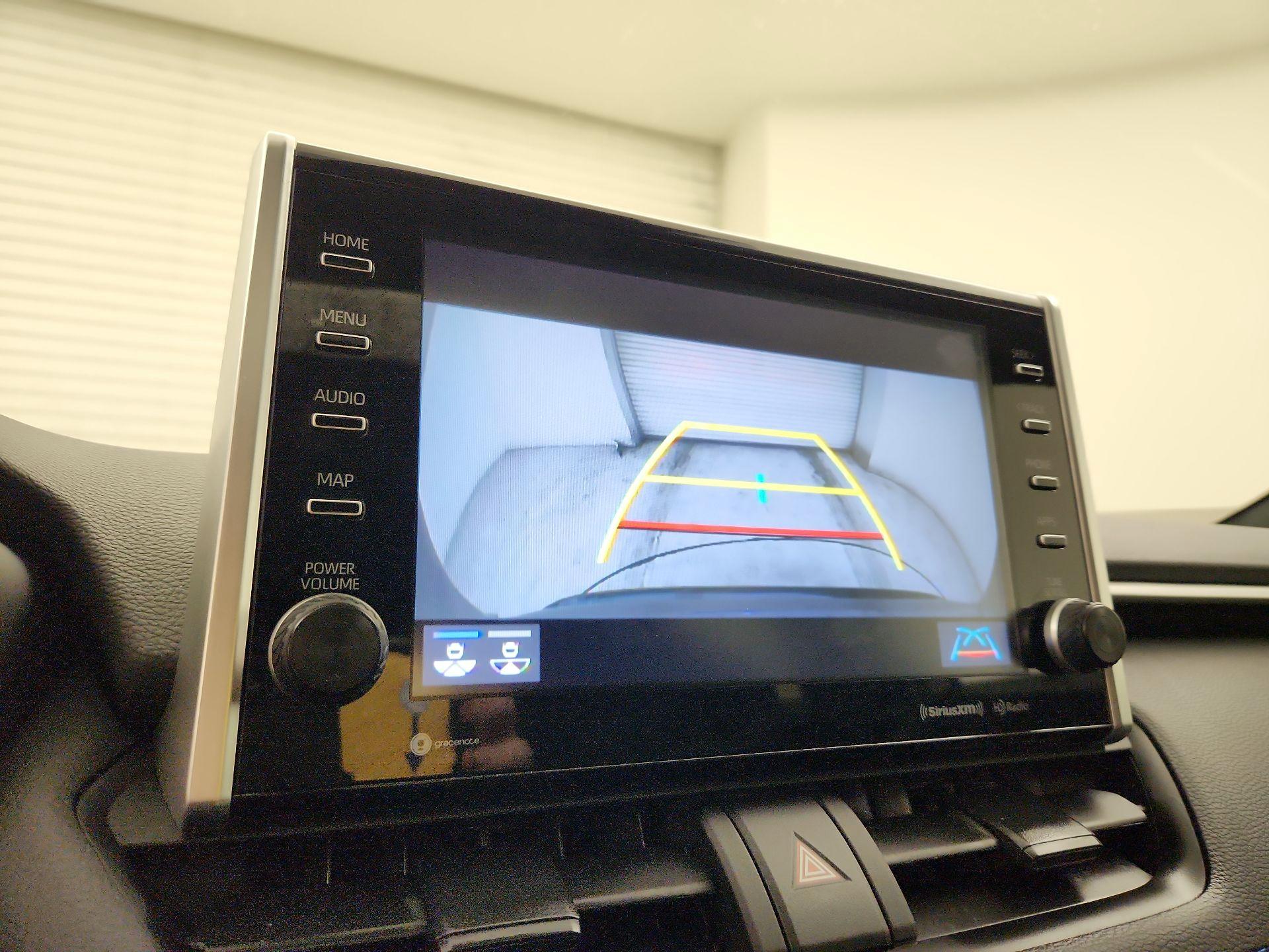 Thumbnail: 2022 Toyota RAV4 - 14