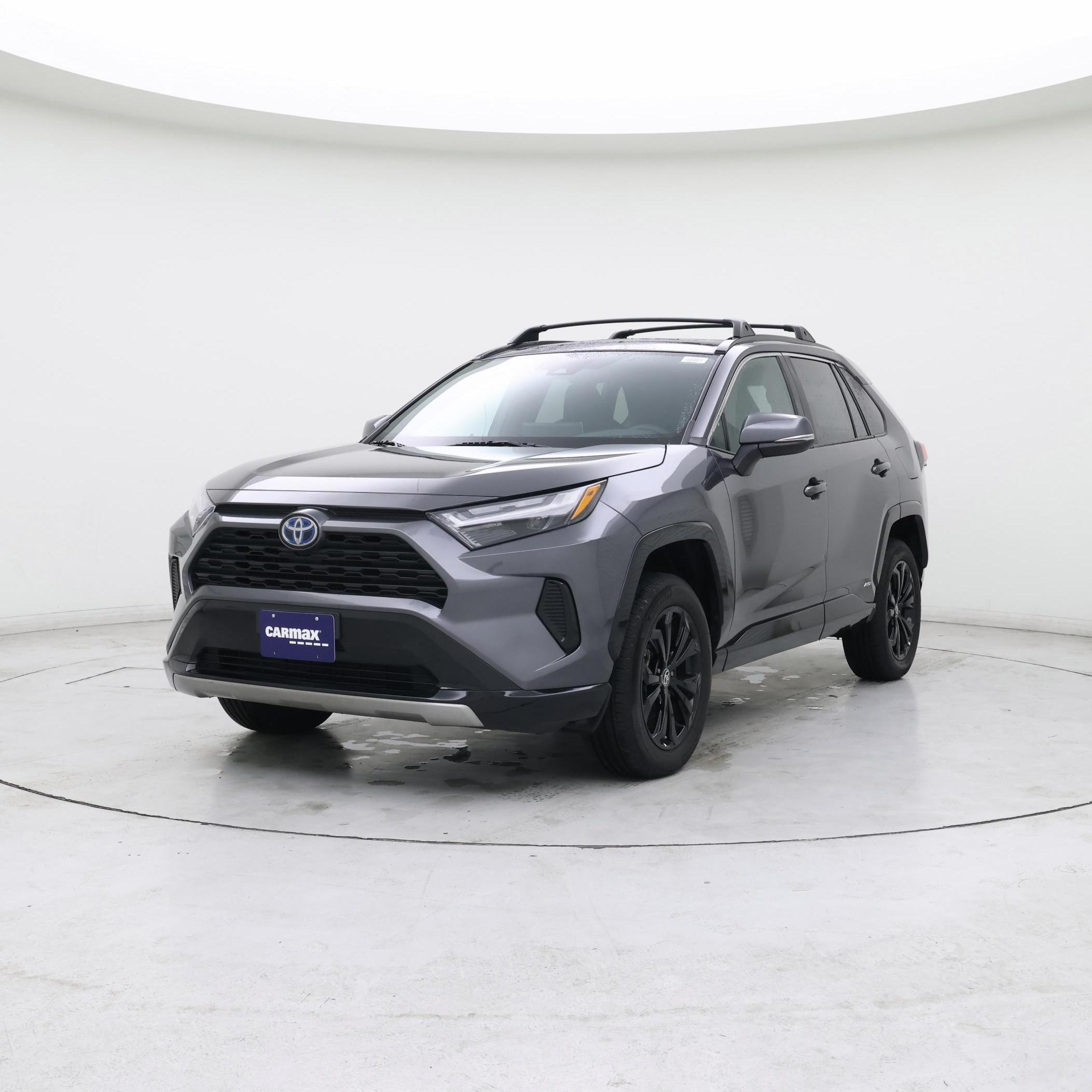 Thumbnail: 2022 Toyota RAV4 - 4