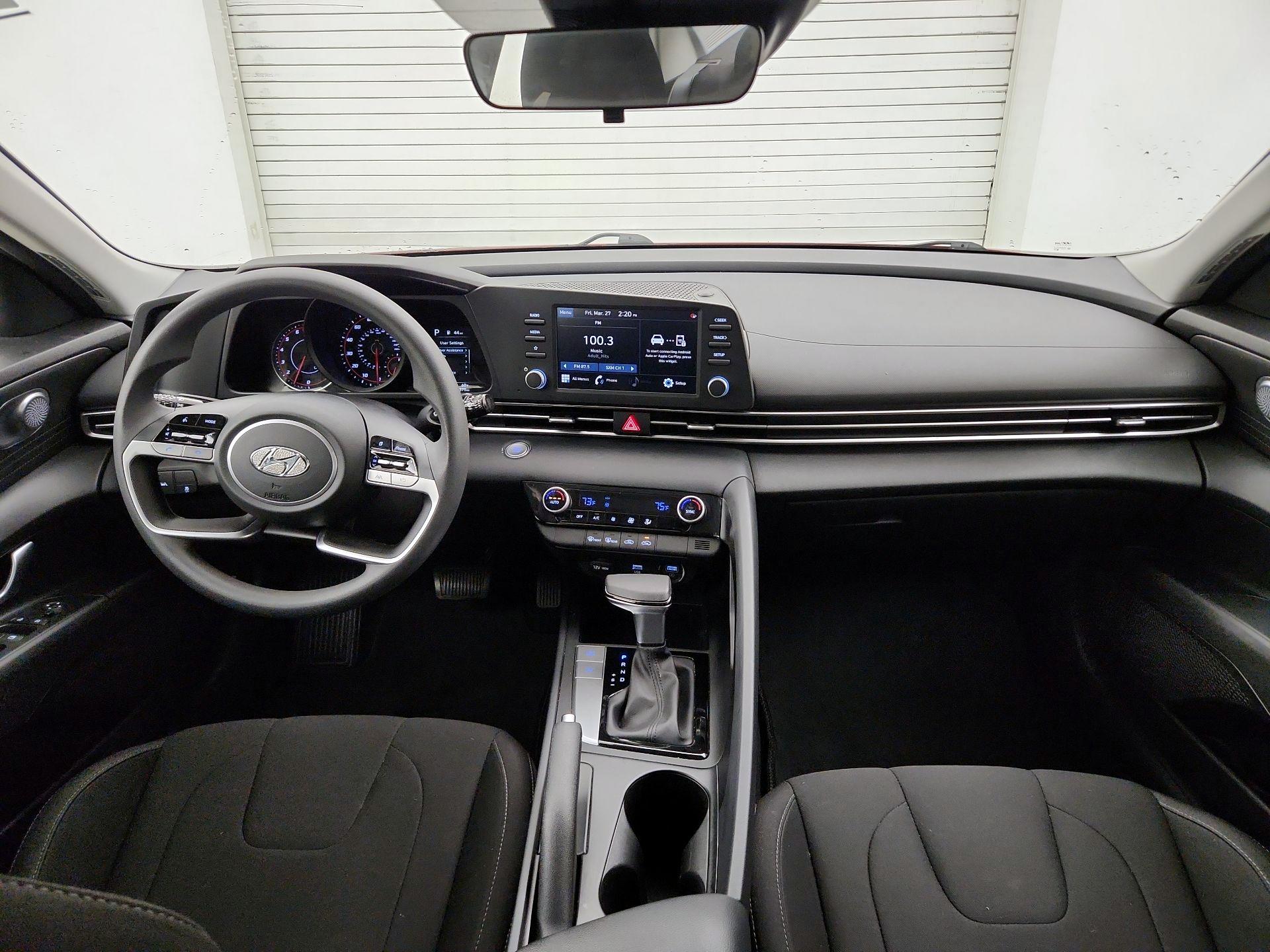 Thumbnail: 2022 Hyundai Elantra - 9
