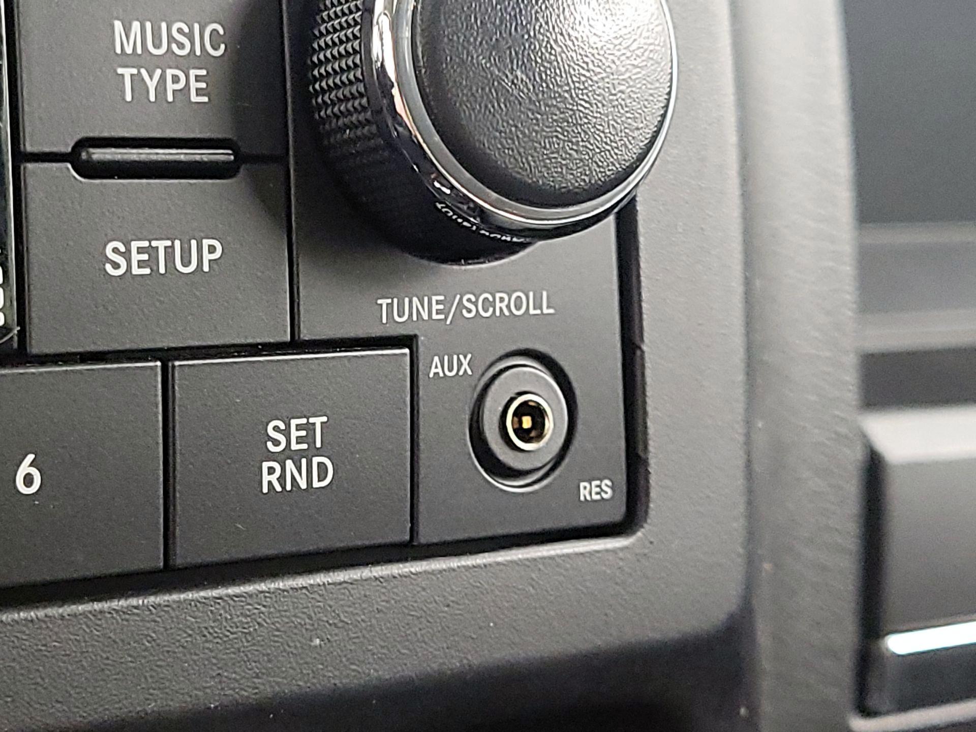 Thumbnail: 2015 Jeep Patriot - 16