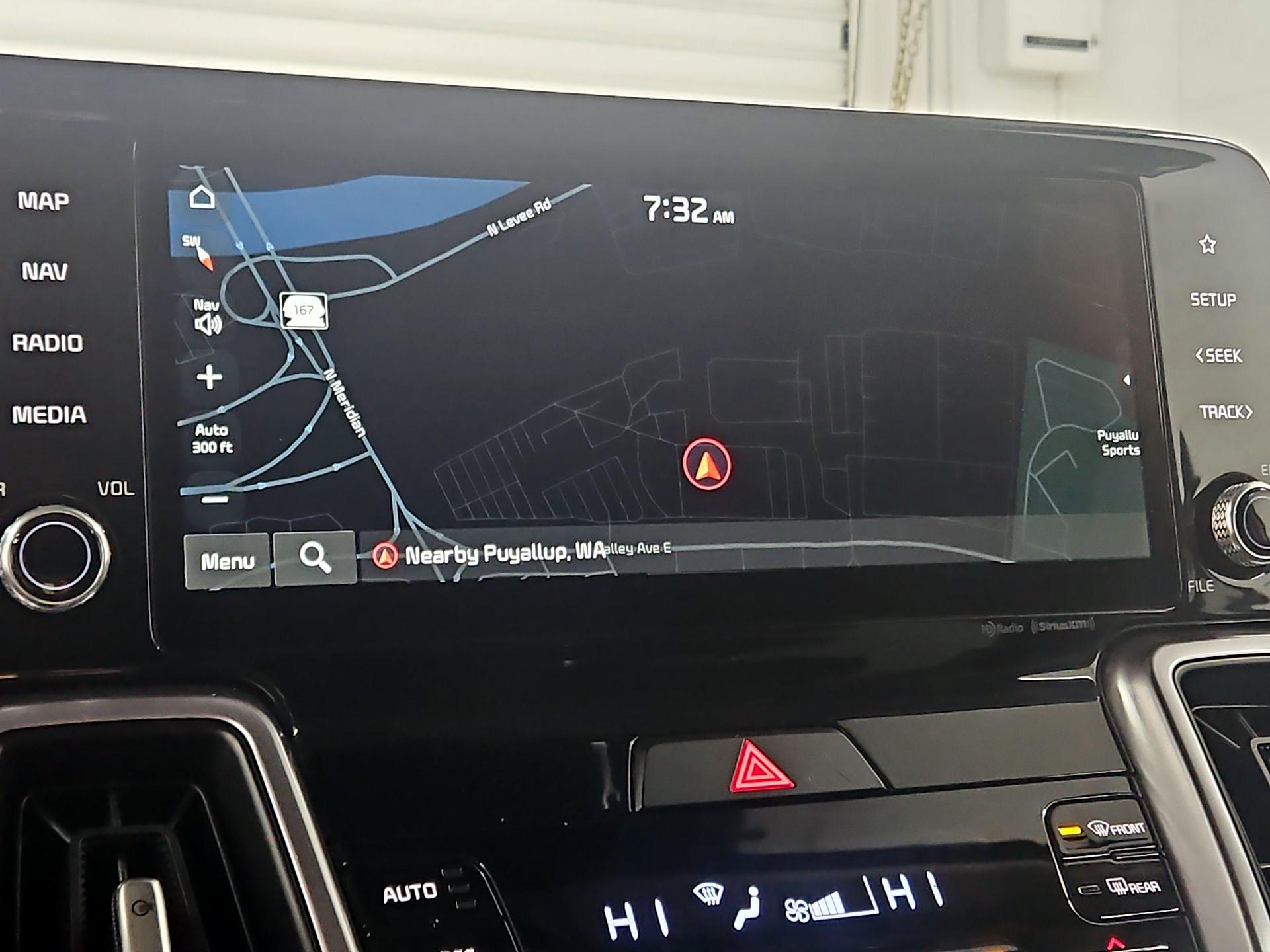 Thumbnail: 2023 Kia Sorento - 14