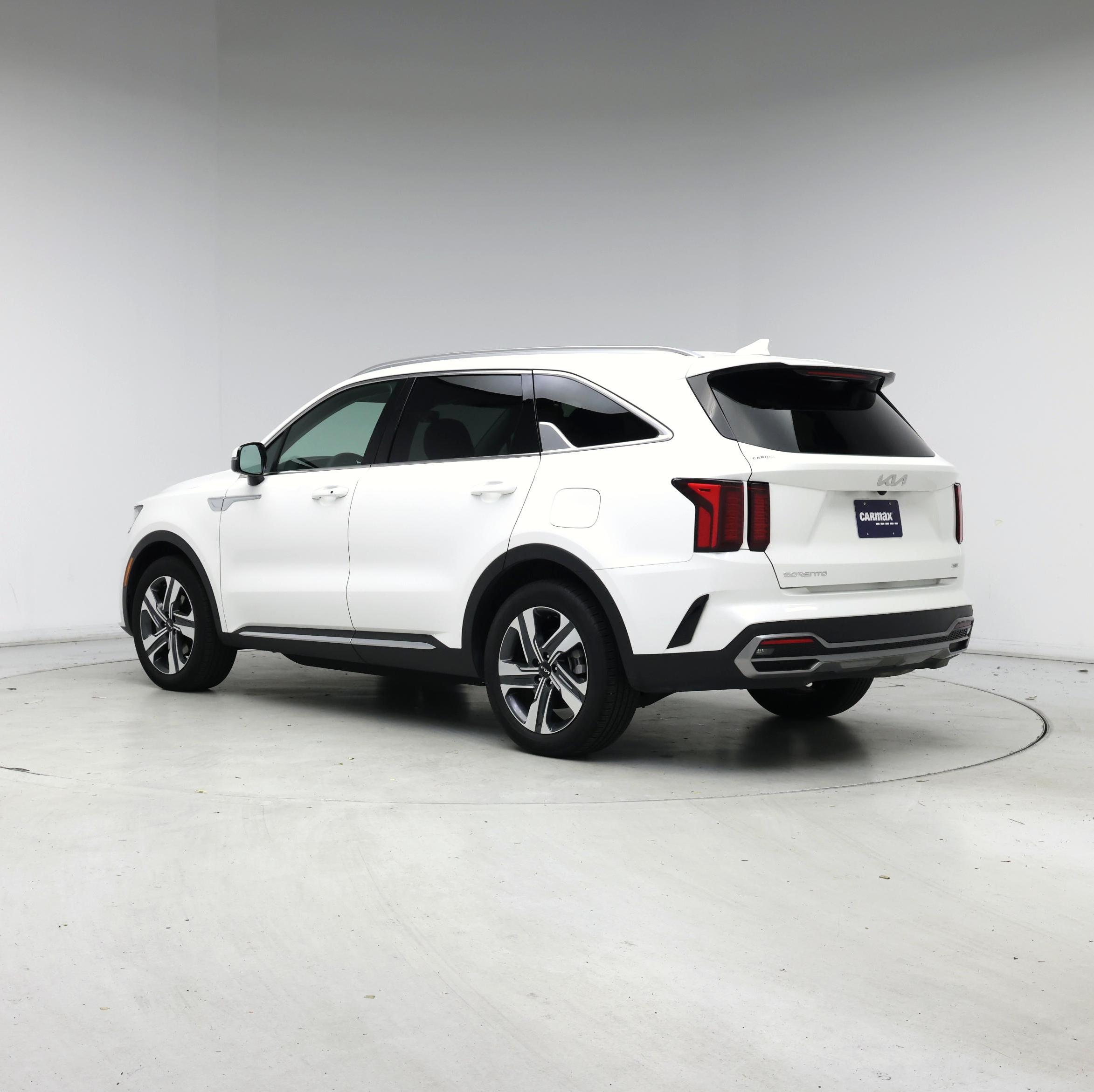 Thumbnail: 2023 Kia Sorento - 2