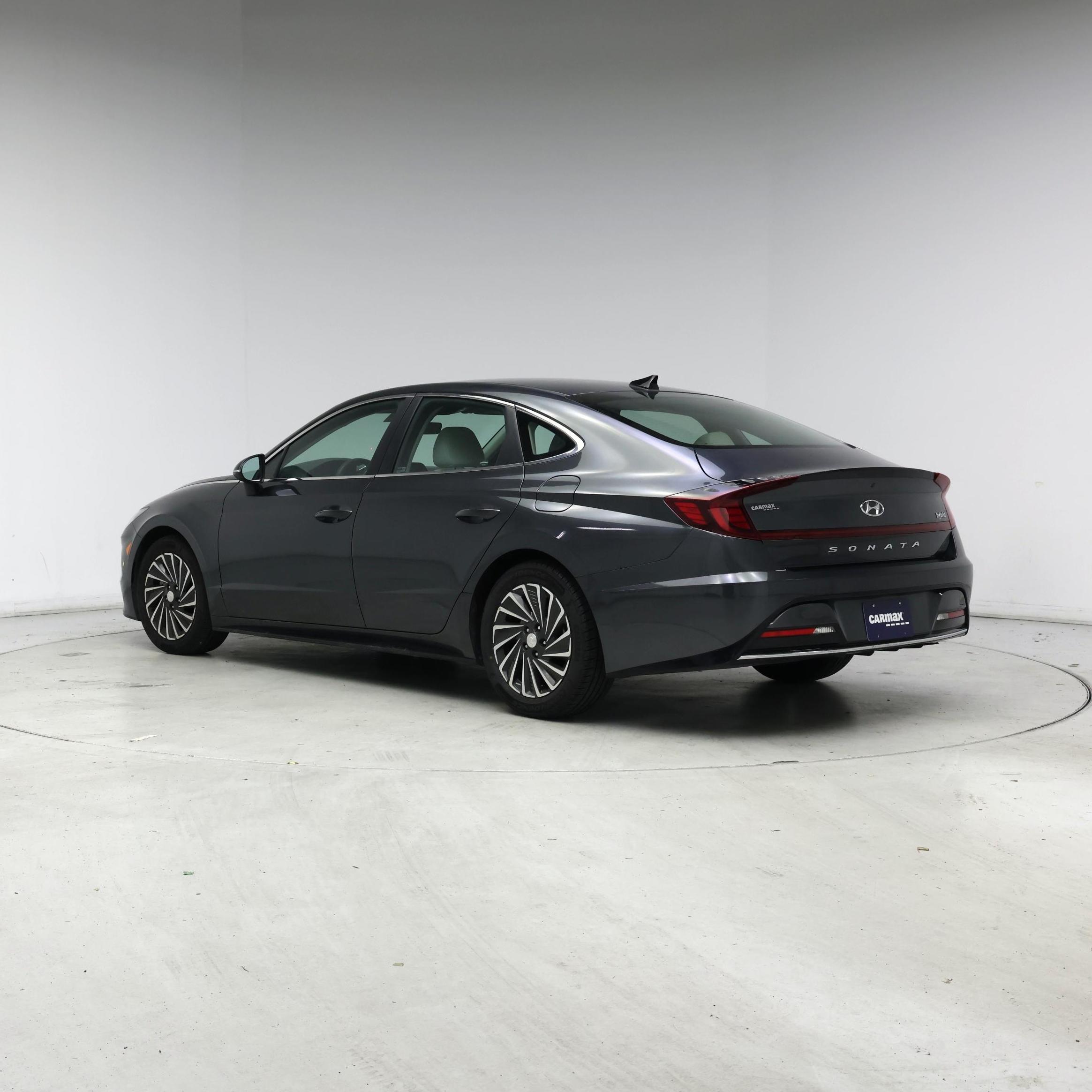 Thumbnail: 2022 Hyundai Sonata - 2