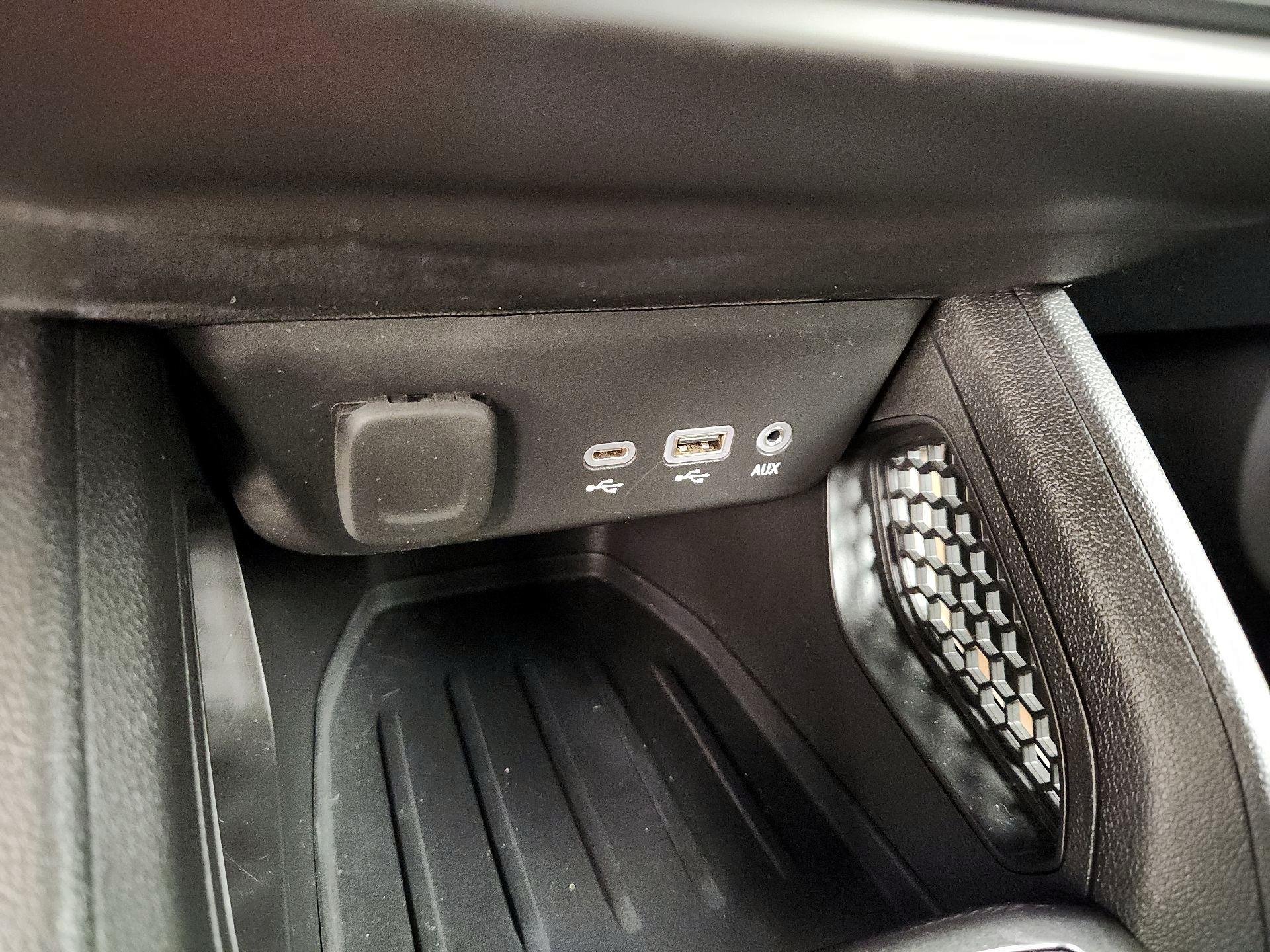 Thumbnail: 2023 Chevrolet TrailBlazer - 18