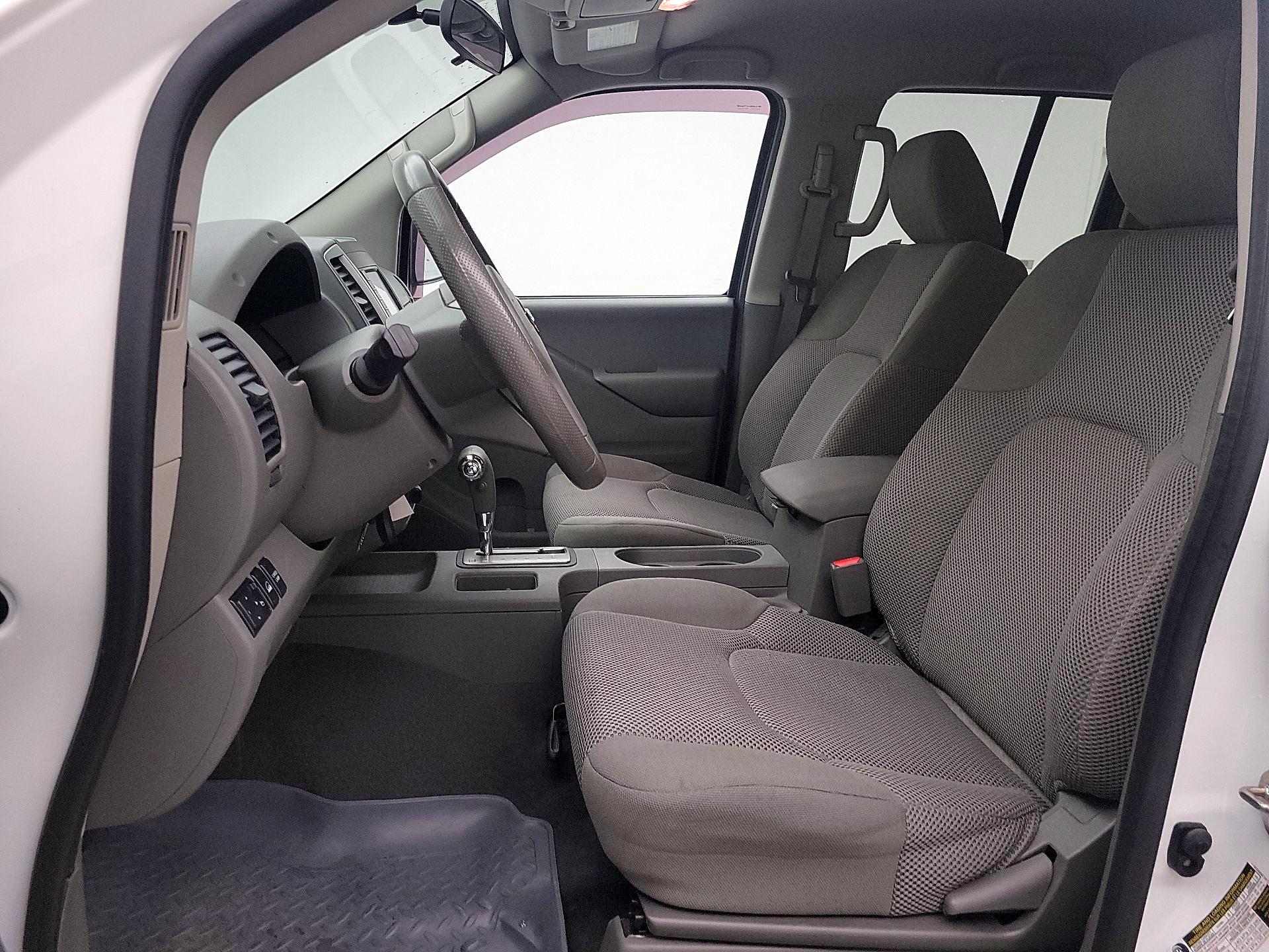 Thumbnail: 2019 Nissan Frontier - 11