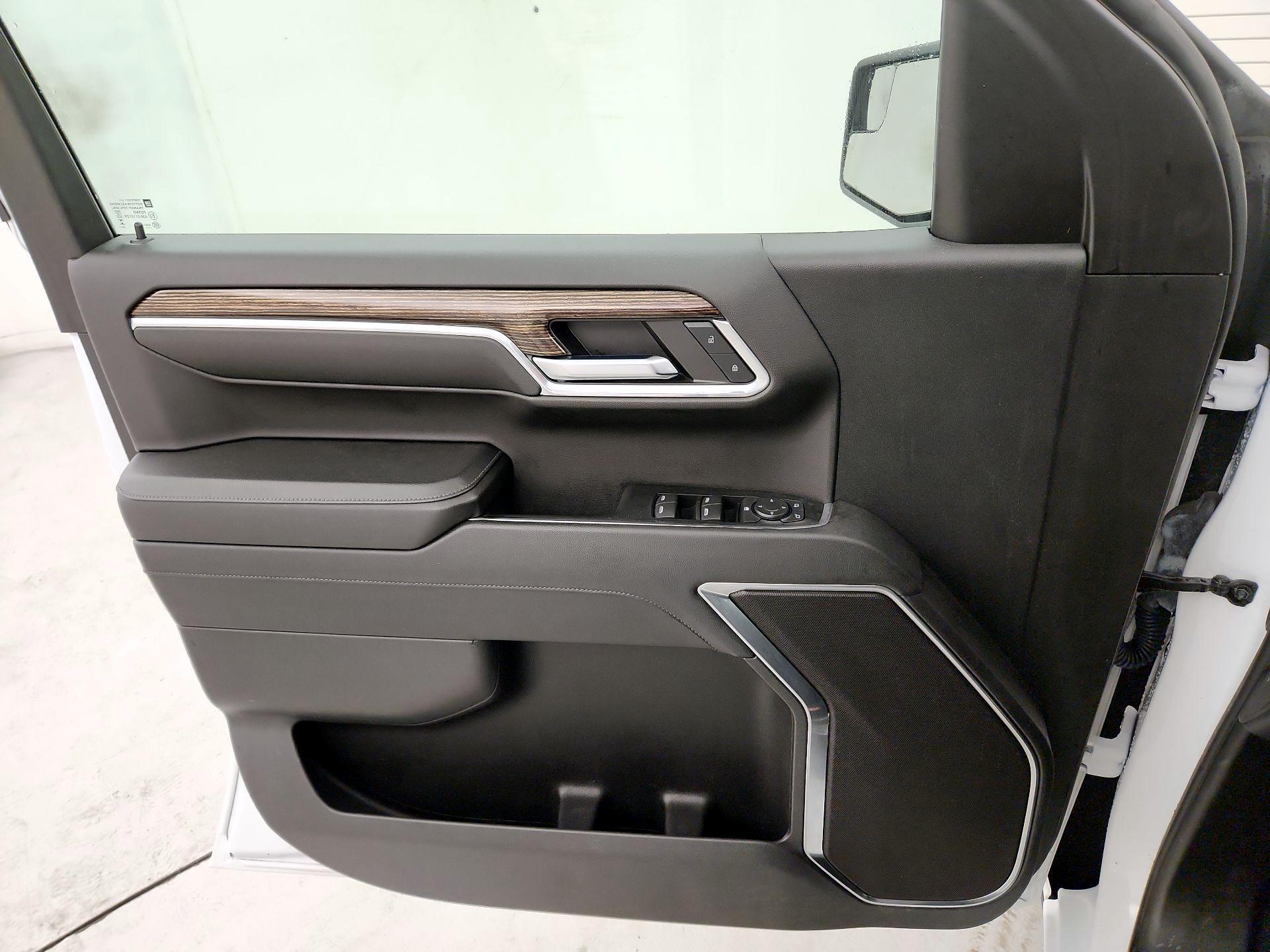 Thumbnail: 2024 GMC Sierra 1500 - 12