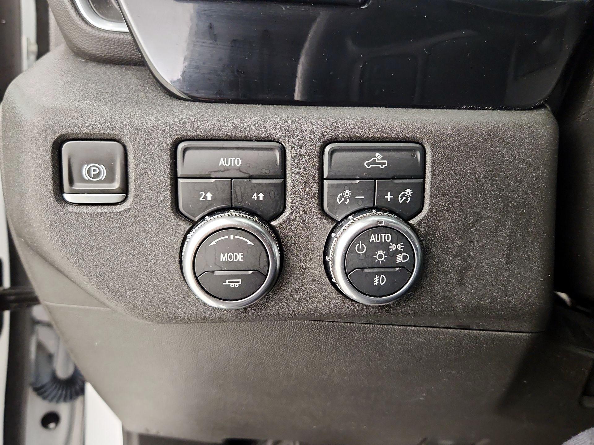 Thumbnail: 2024 GMC Sierra 1500 - 13