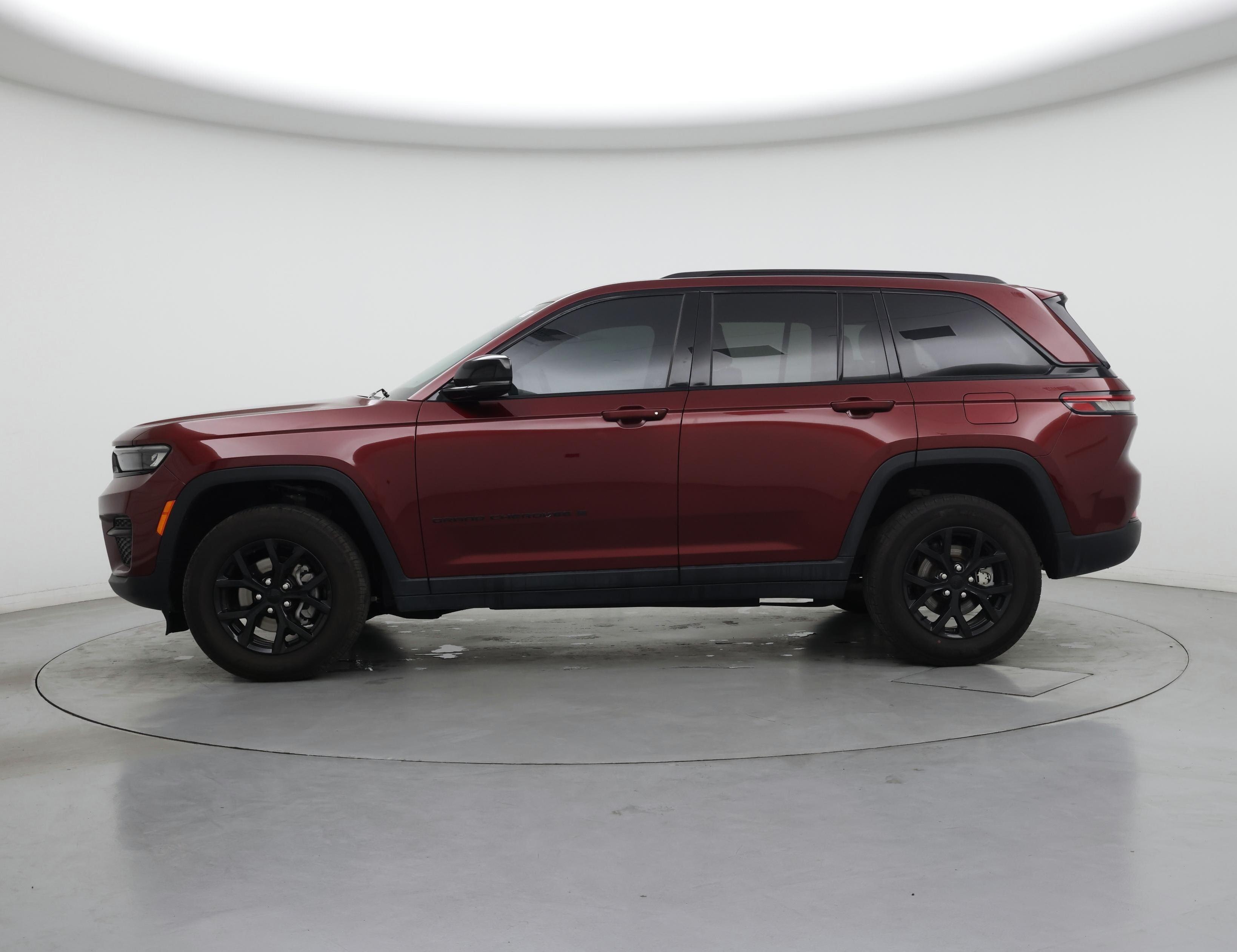 Thumbnail: 2024 Jeep Grand Cherokee - 3