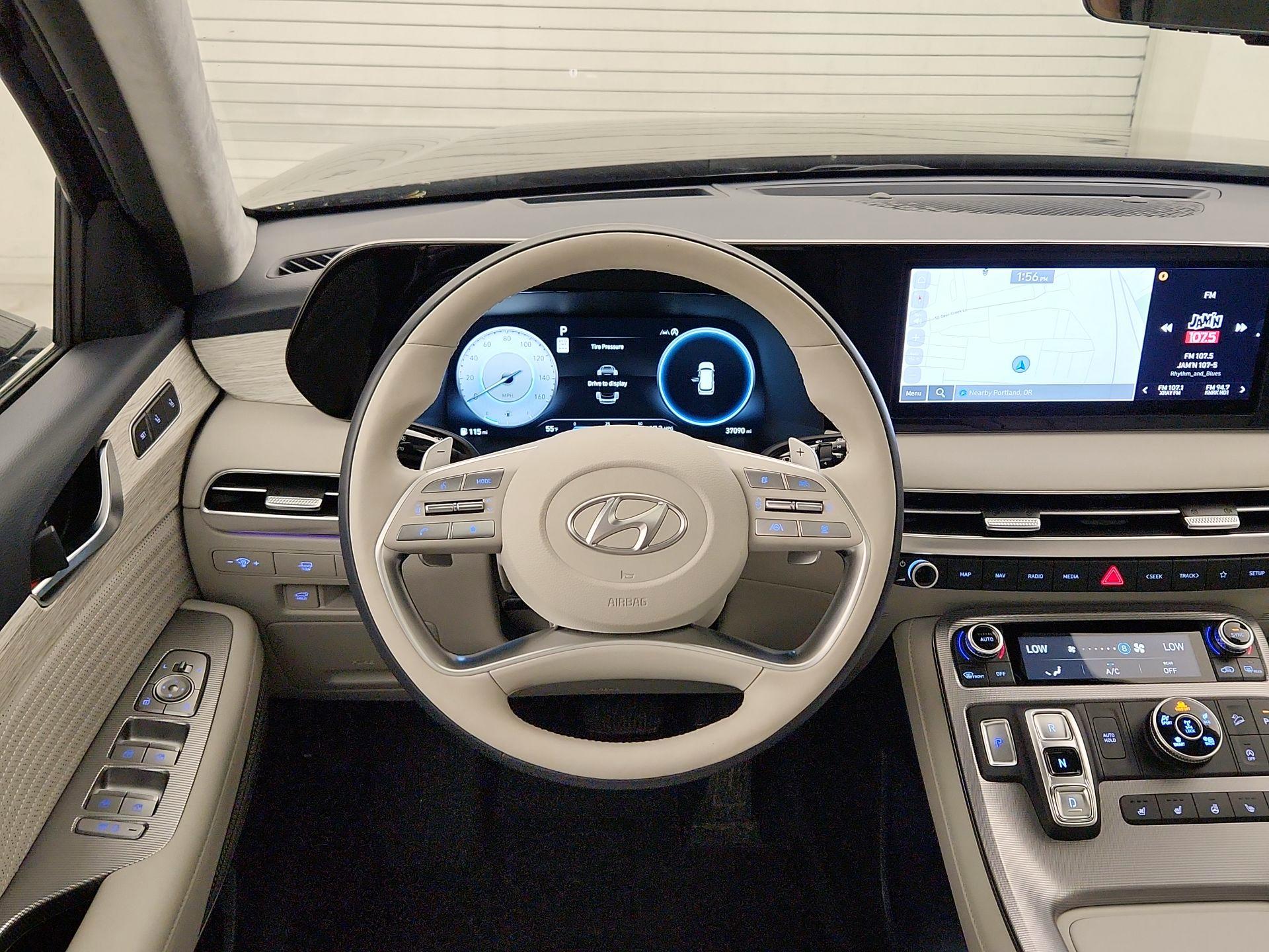 Thumbnail: 2023 Hyundai Palisade - 10