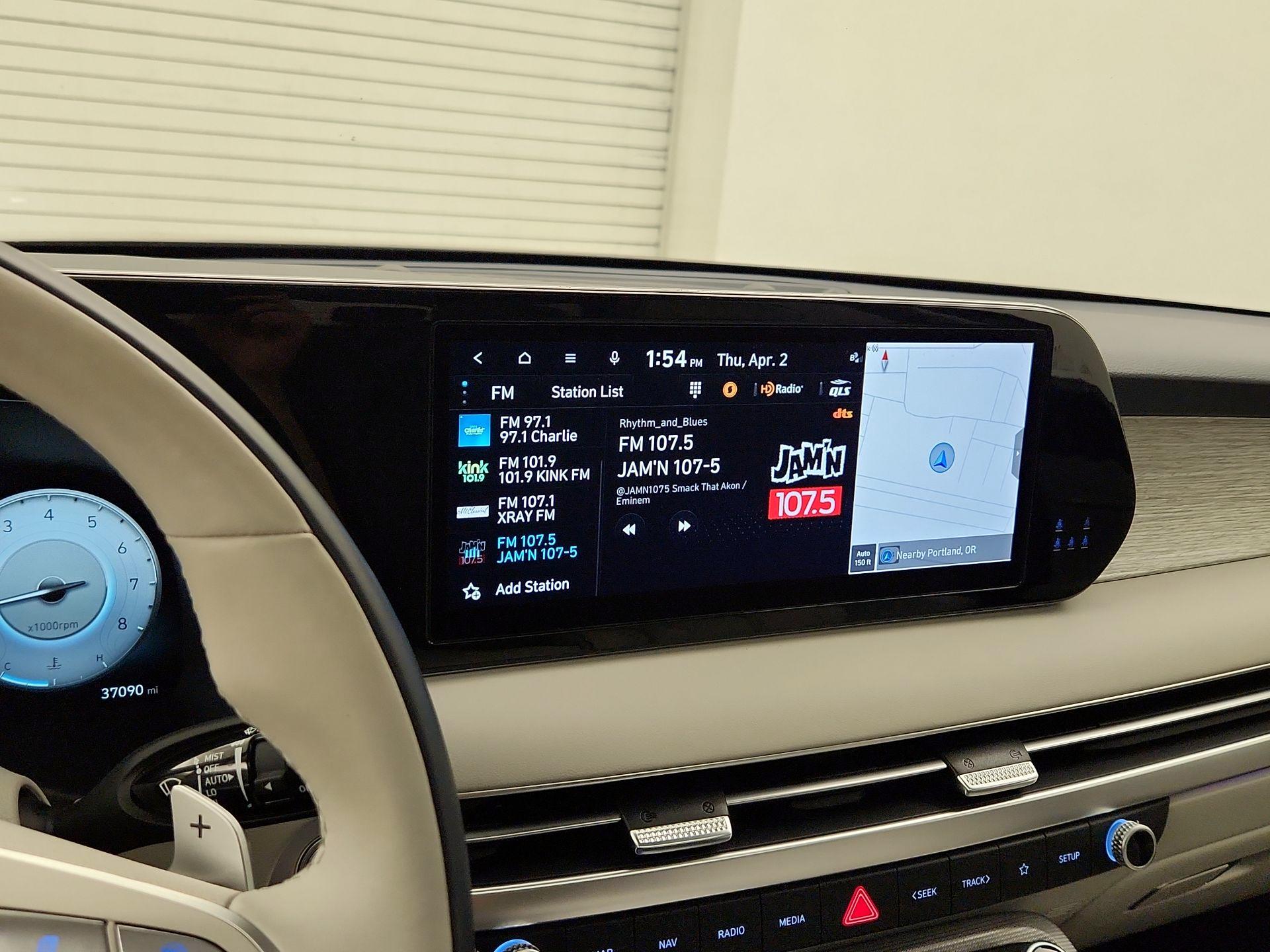 Thumbnail: 2023 Hyundai Palisade - 16