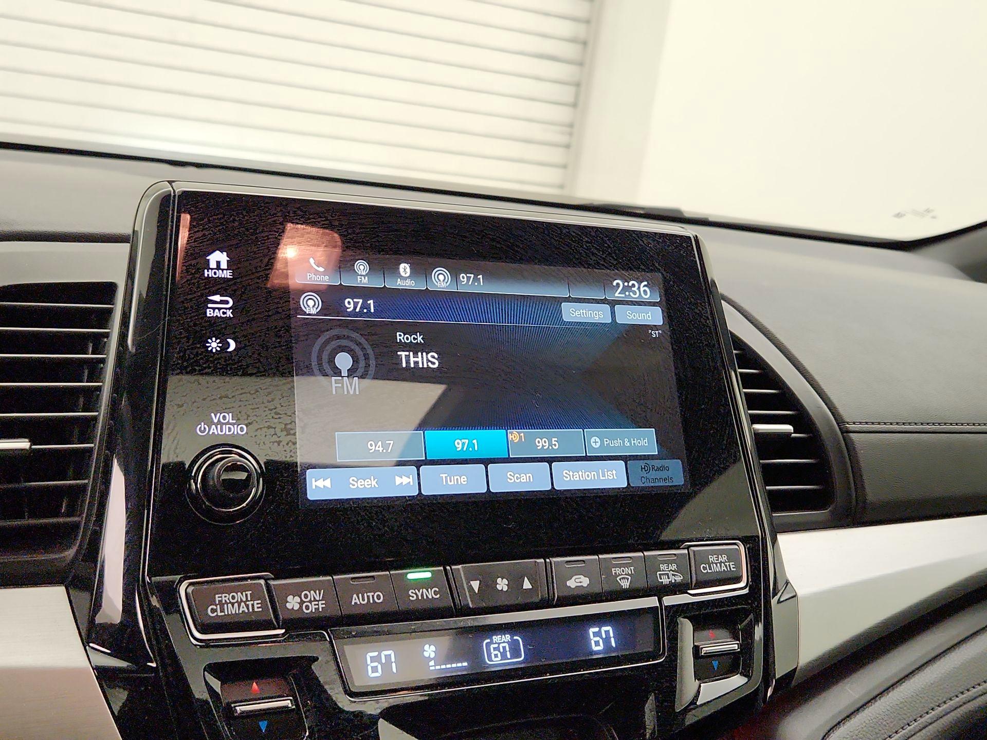 Thumbnail: 2023 Honda Odyssey - 15