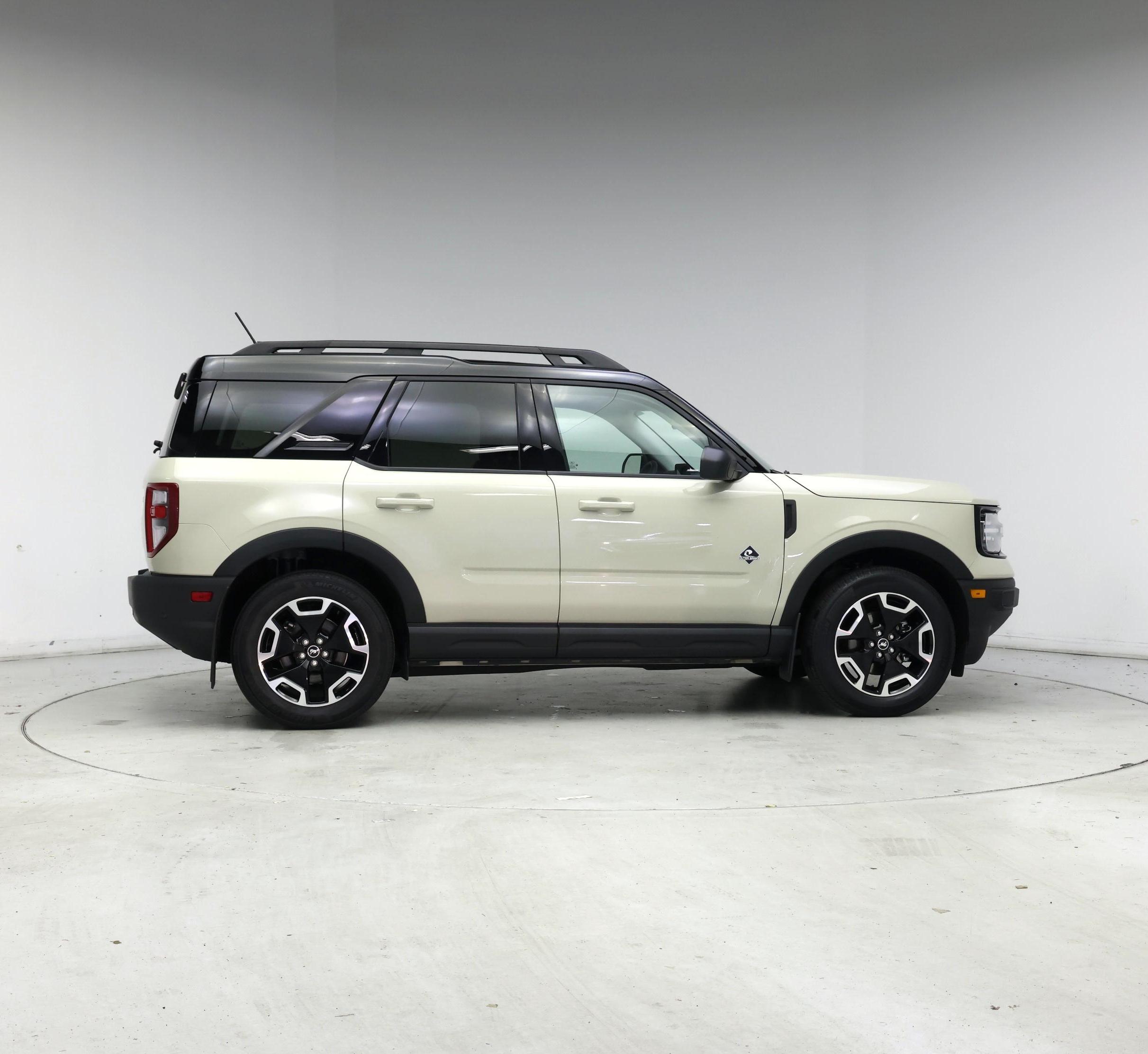 Thumbnail: 2024 Ford Bronco Sport - 7