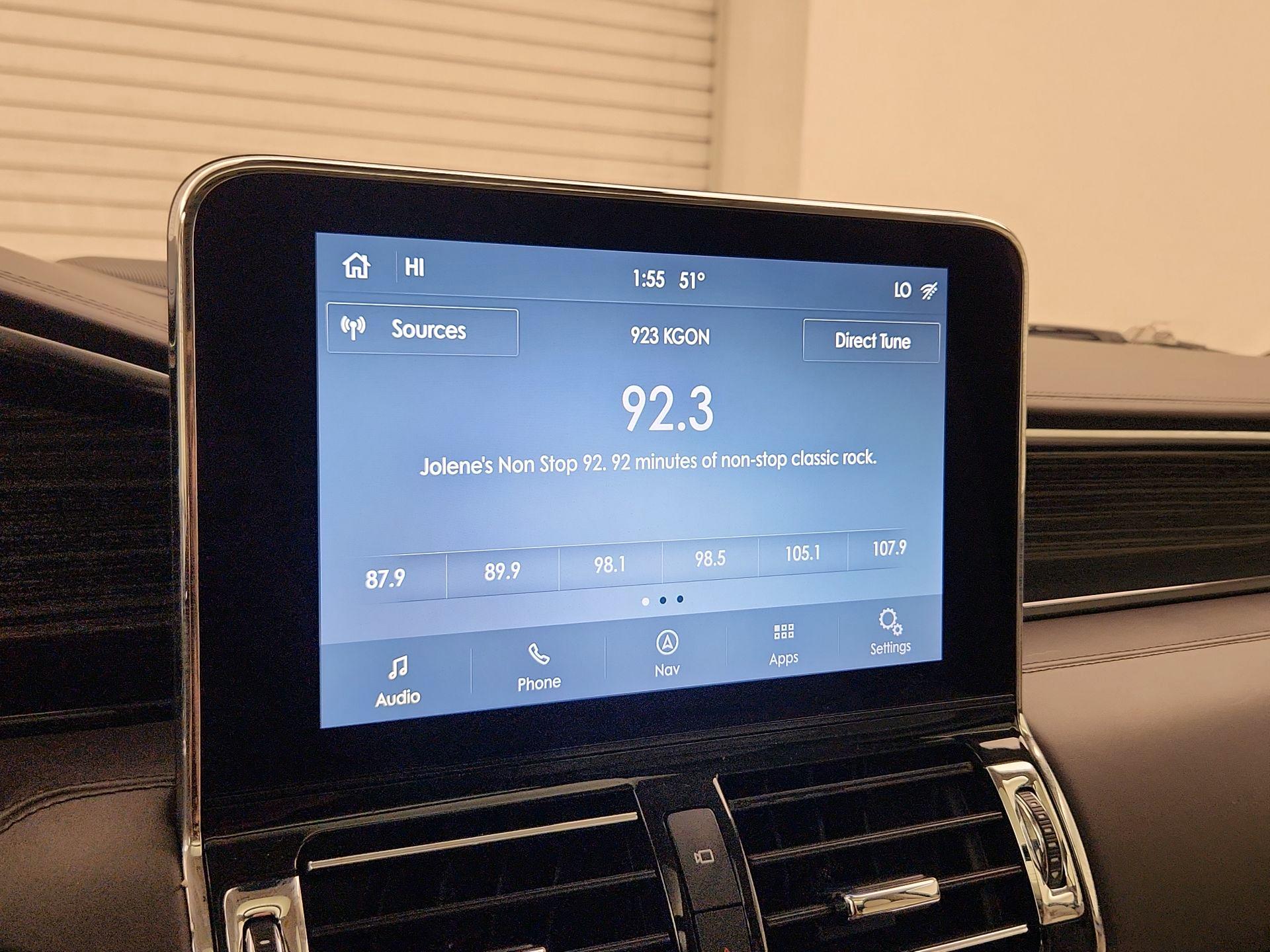 Thumbnail: 2020 Lincoln Navigator - 16