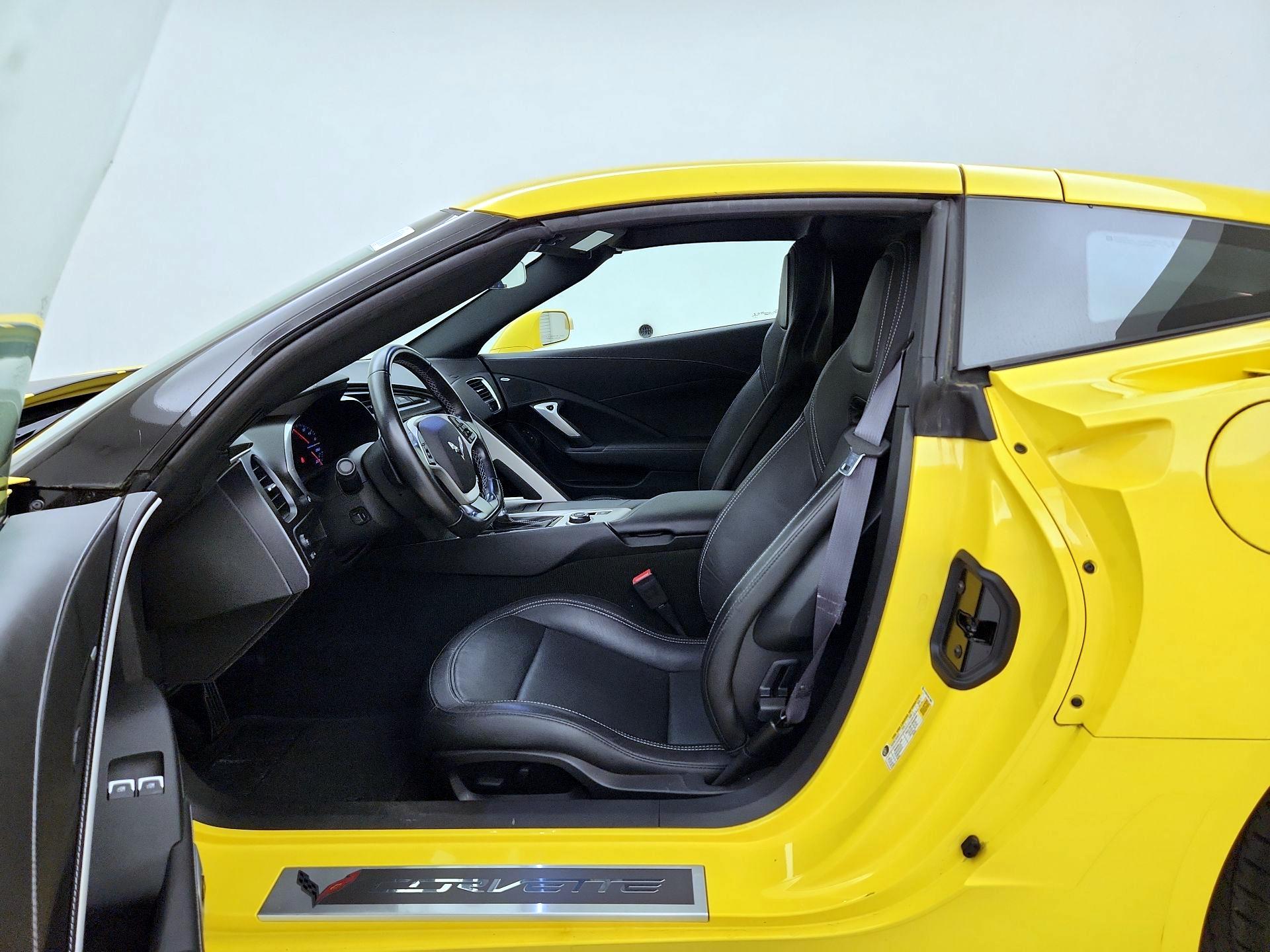 Thumbnail: 2017 Chevrolet Corvette - 11