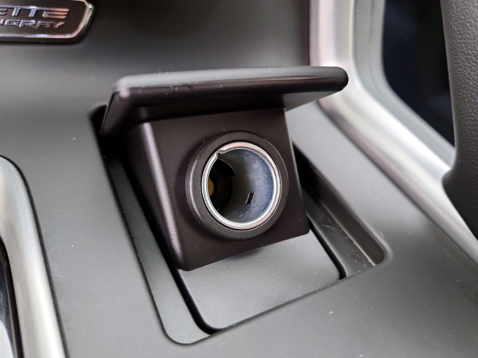 Thumbnail: 2017 Chevrolet Corvette - 18