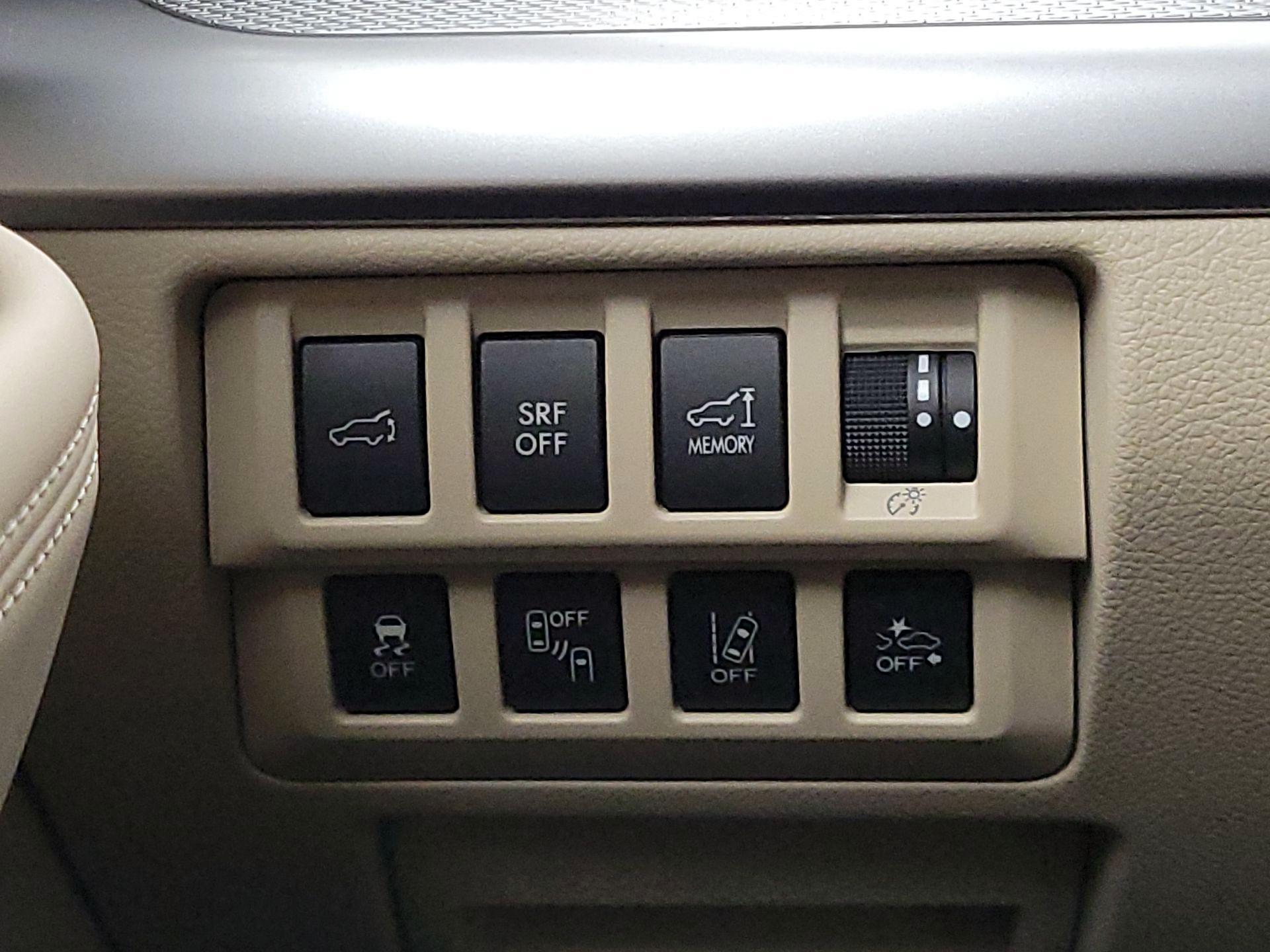 Thumbnail: 2016 Subaru Outback - 13