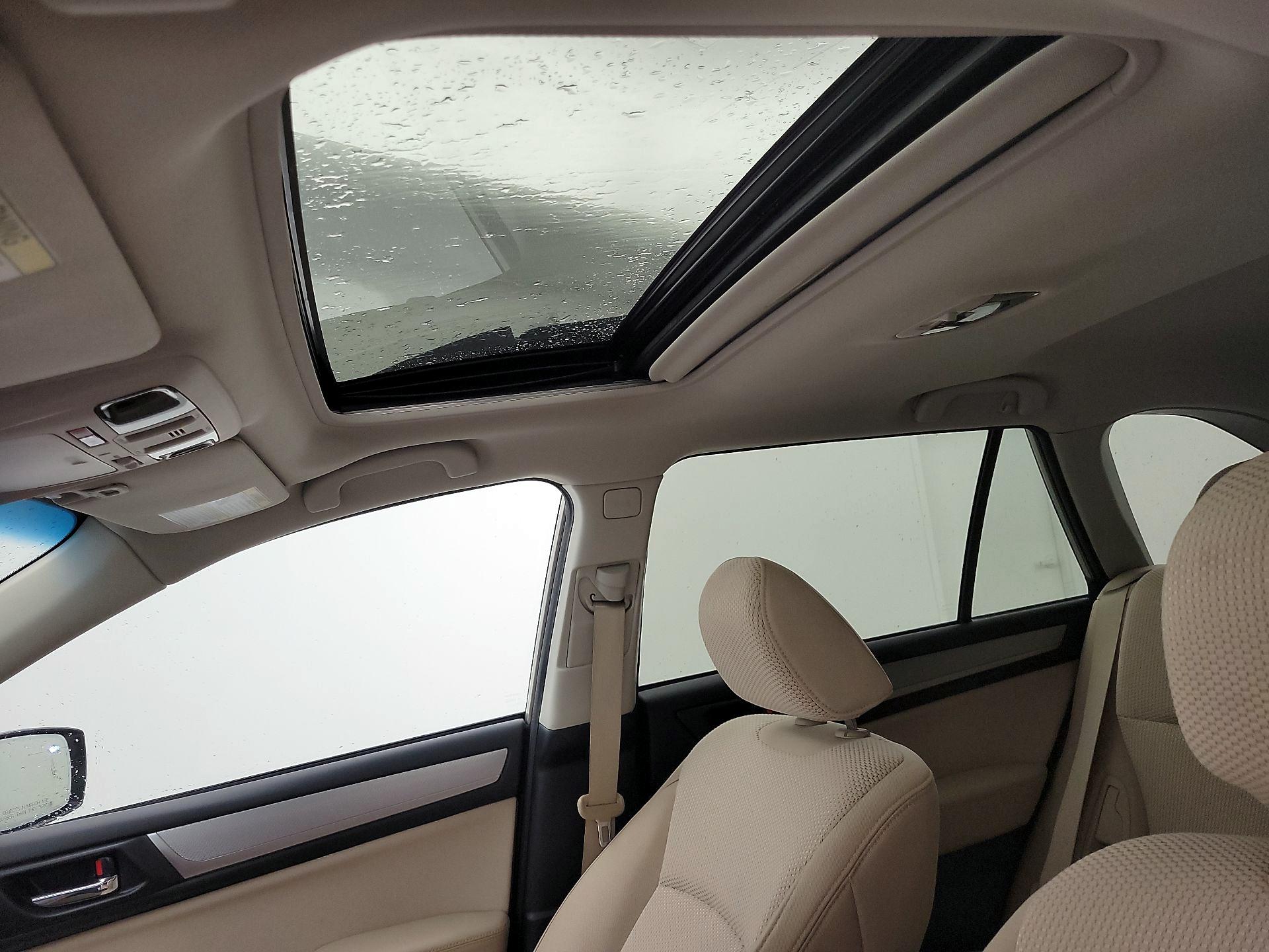 Thumbnail: 2016 Subaru Outback - 20