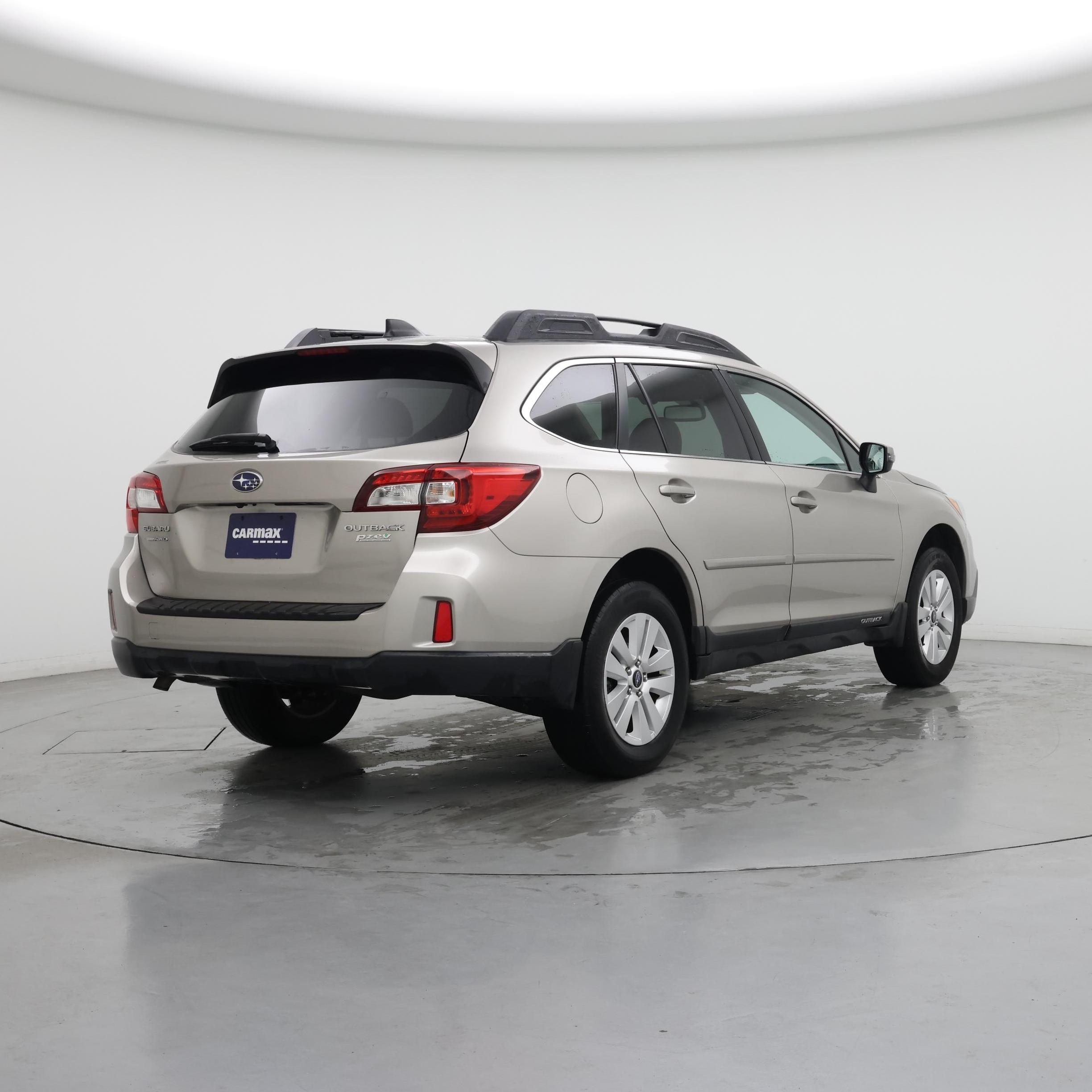 Thumbnail: 2016 Subaru Outback - 8