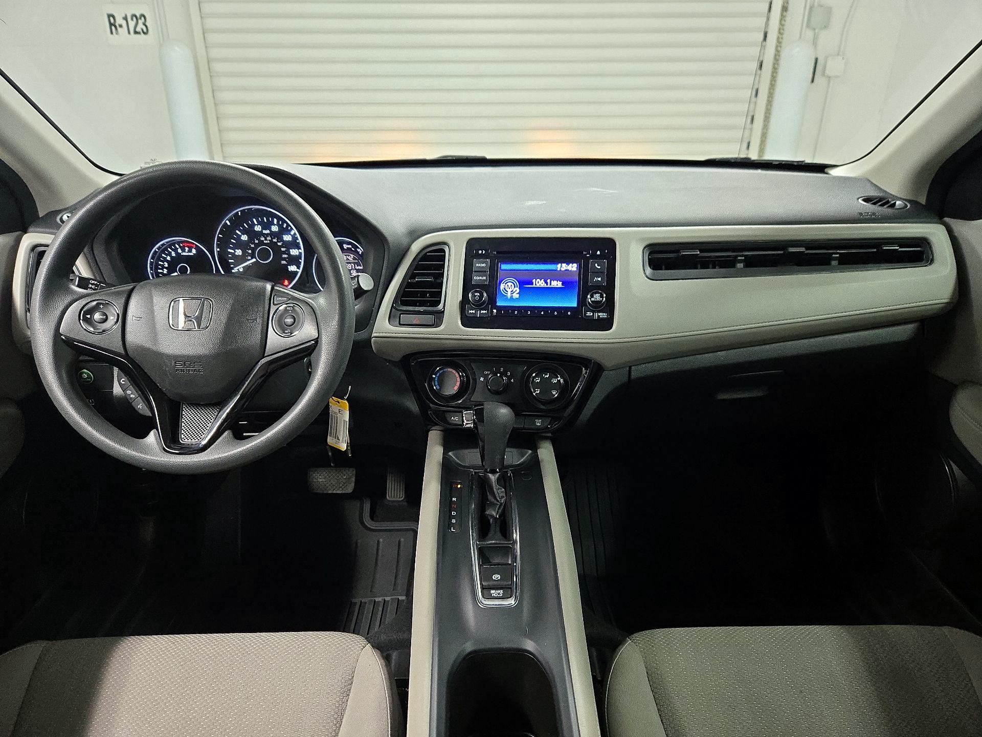 Thumbnail: 2018 Honda HR-V - 9