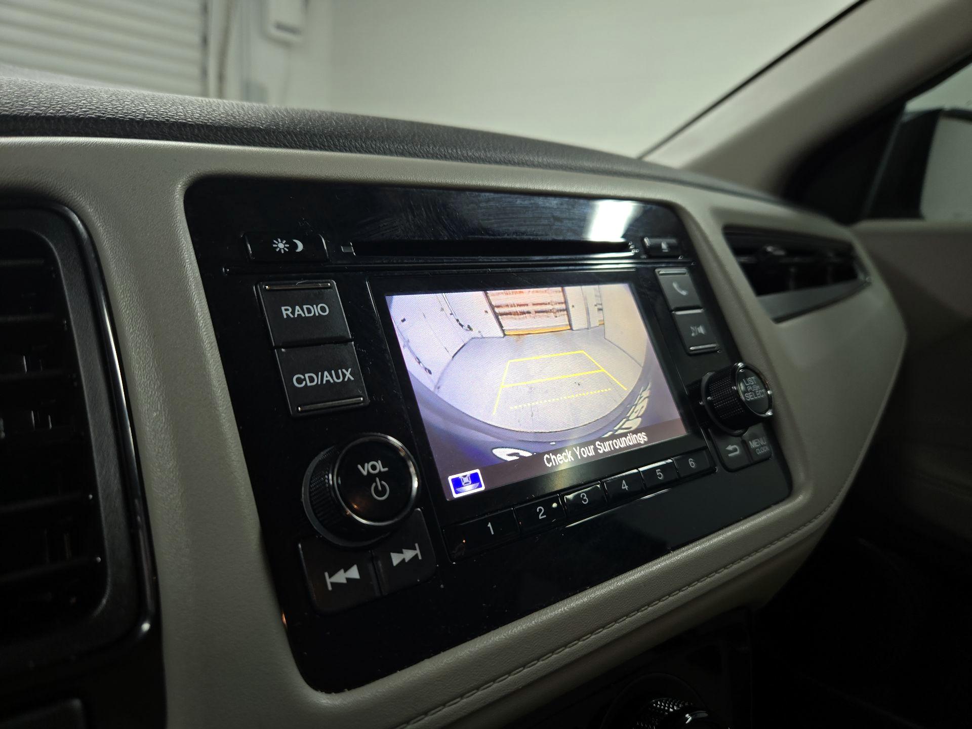 Thumbnail: 2018 Honda HR-V - 14