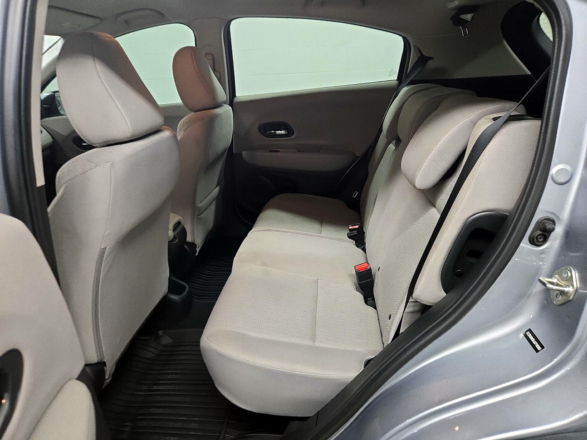 Thumbnail: 2018 Honda HR-V - 19