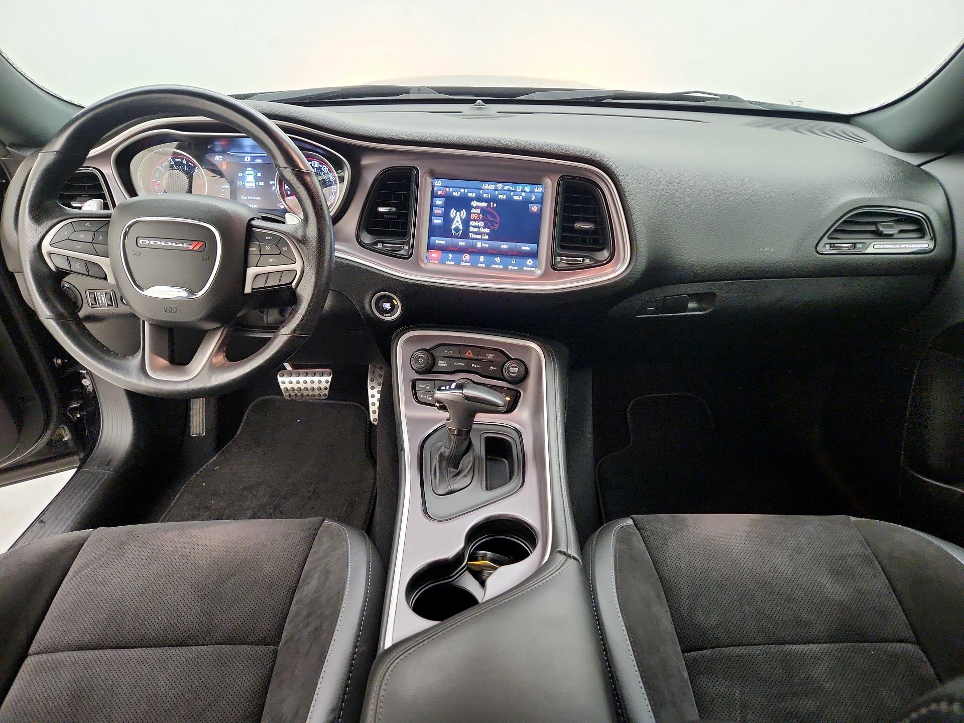 Thumbnail: 2019 Dodge Challenger - 9