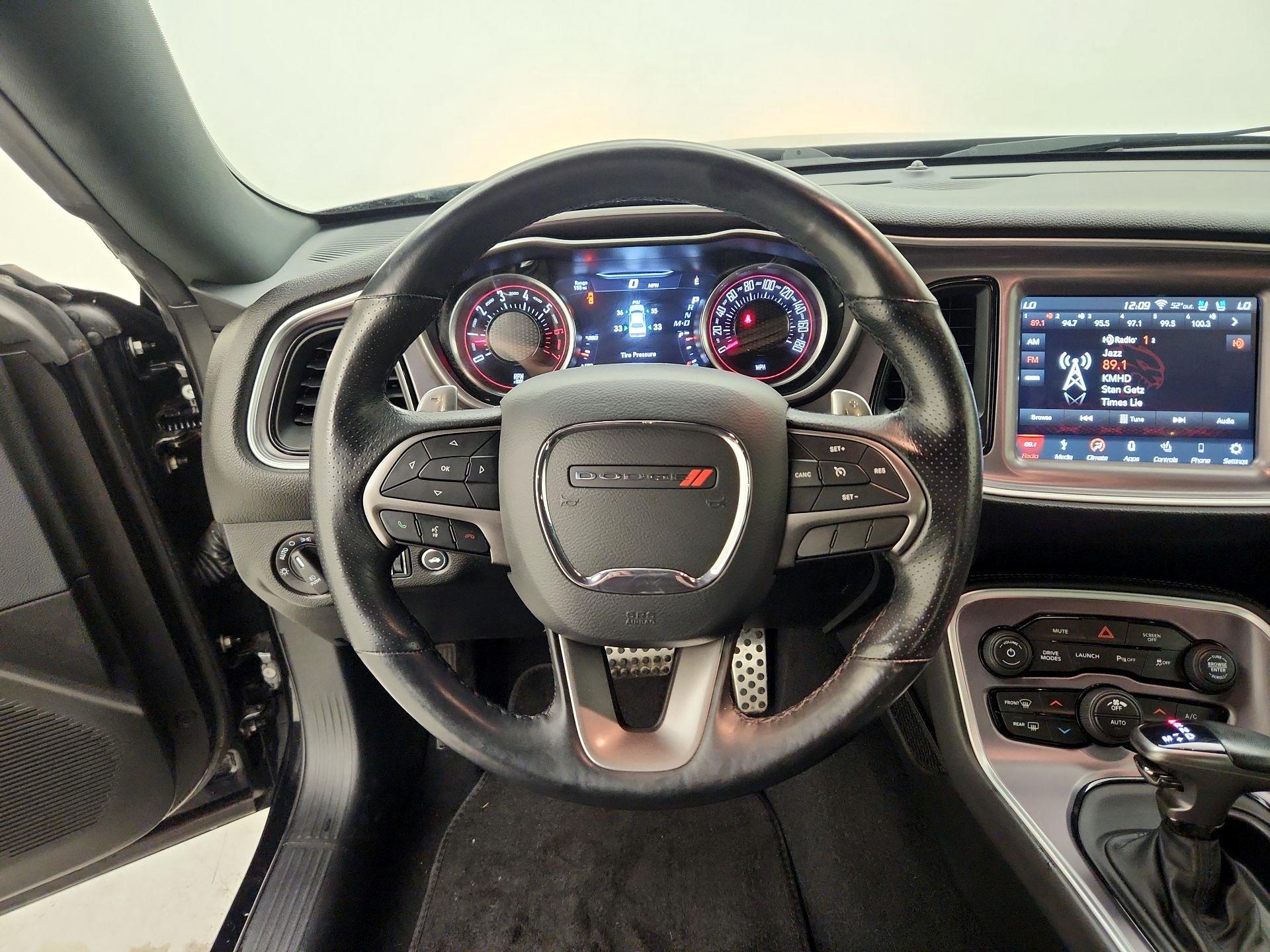 Thumbnail: 2019 Dodge Challenger - 10