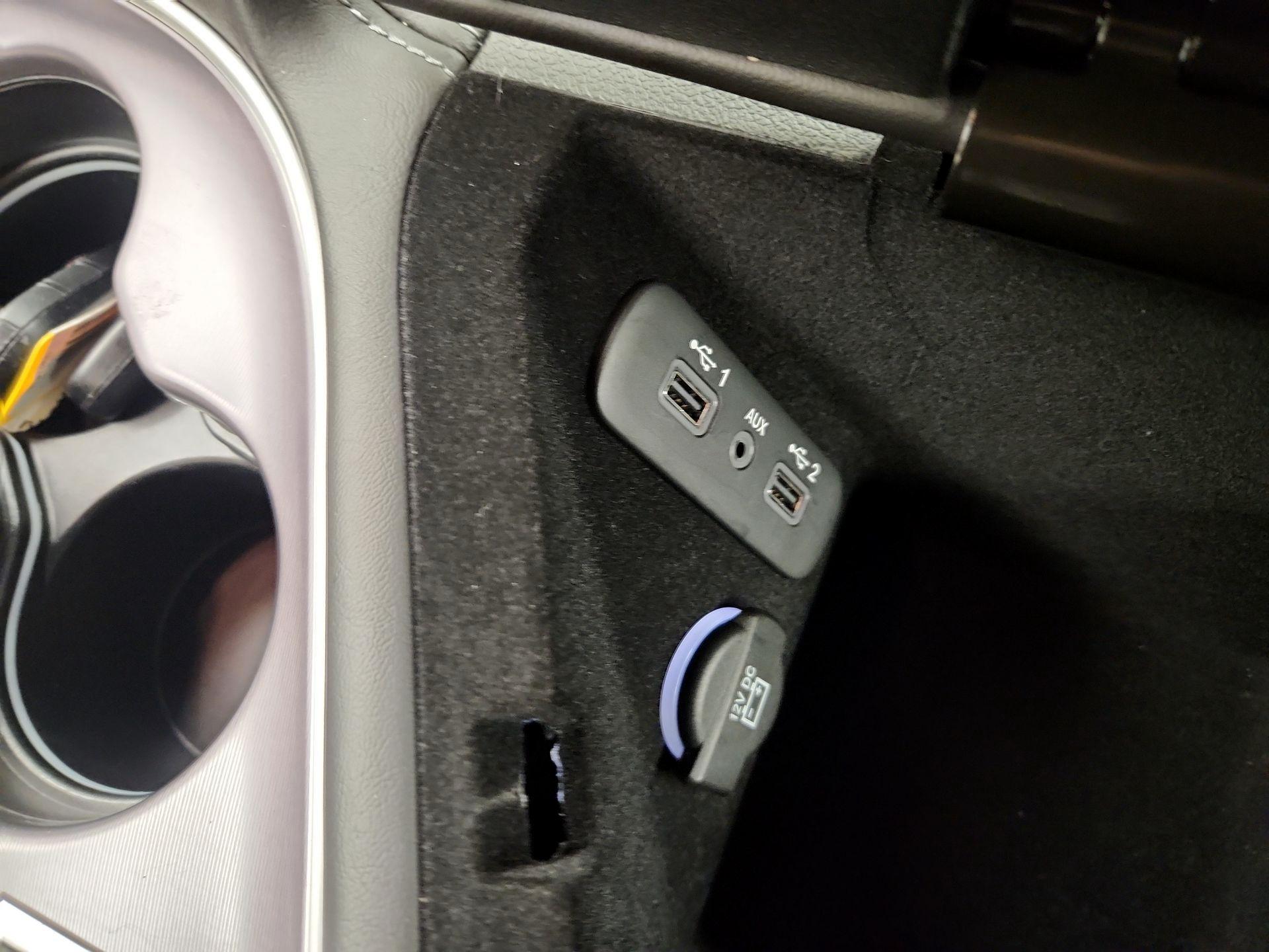 Thumbnail: 2019 Dodge Challenger - 18