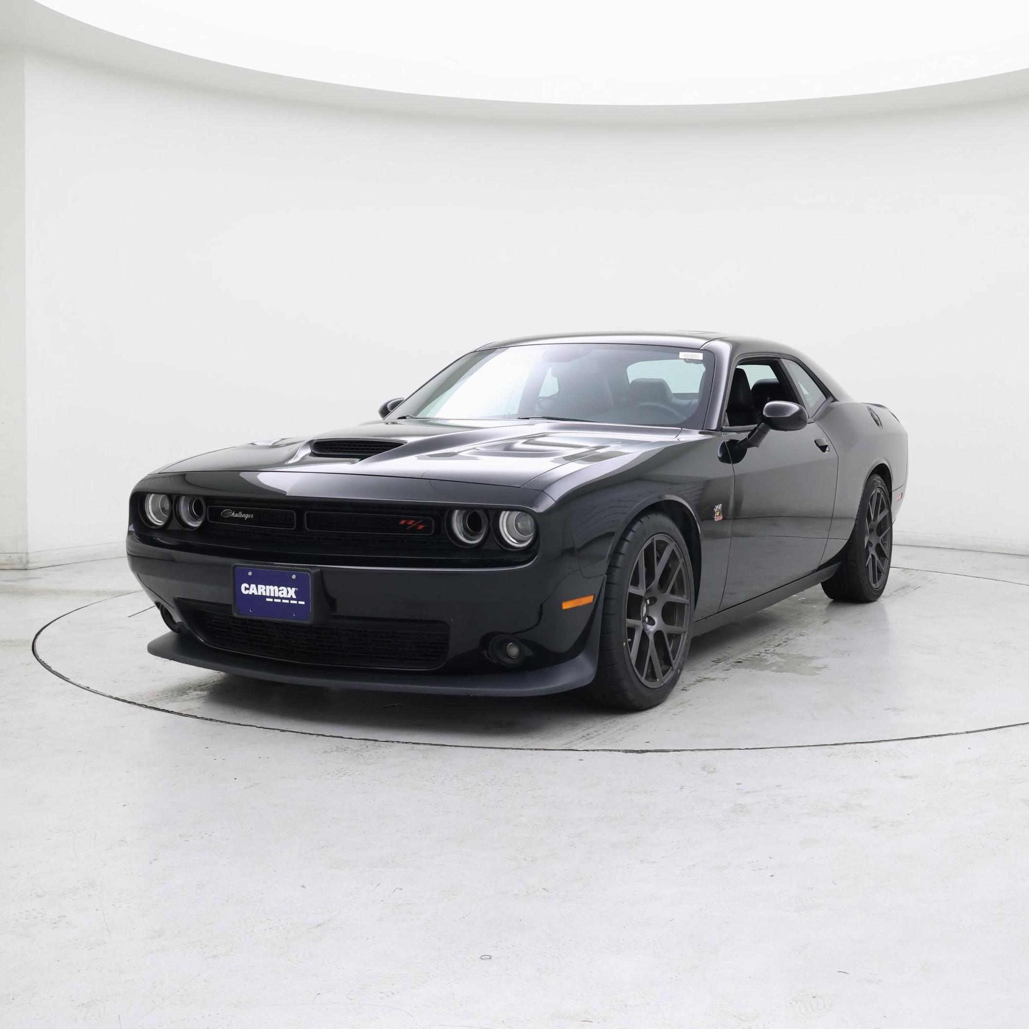 Thumbnail: 2019 Dodge Challenger - 4
