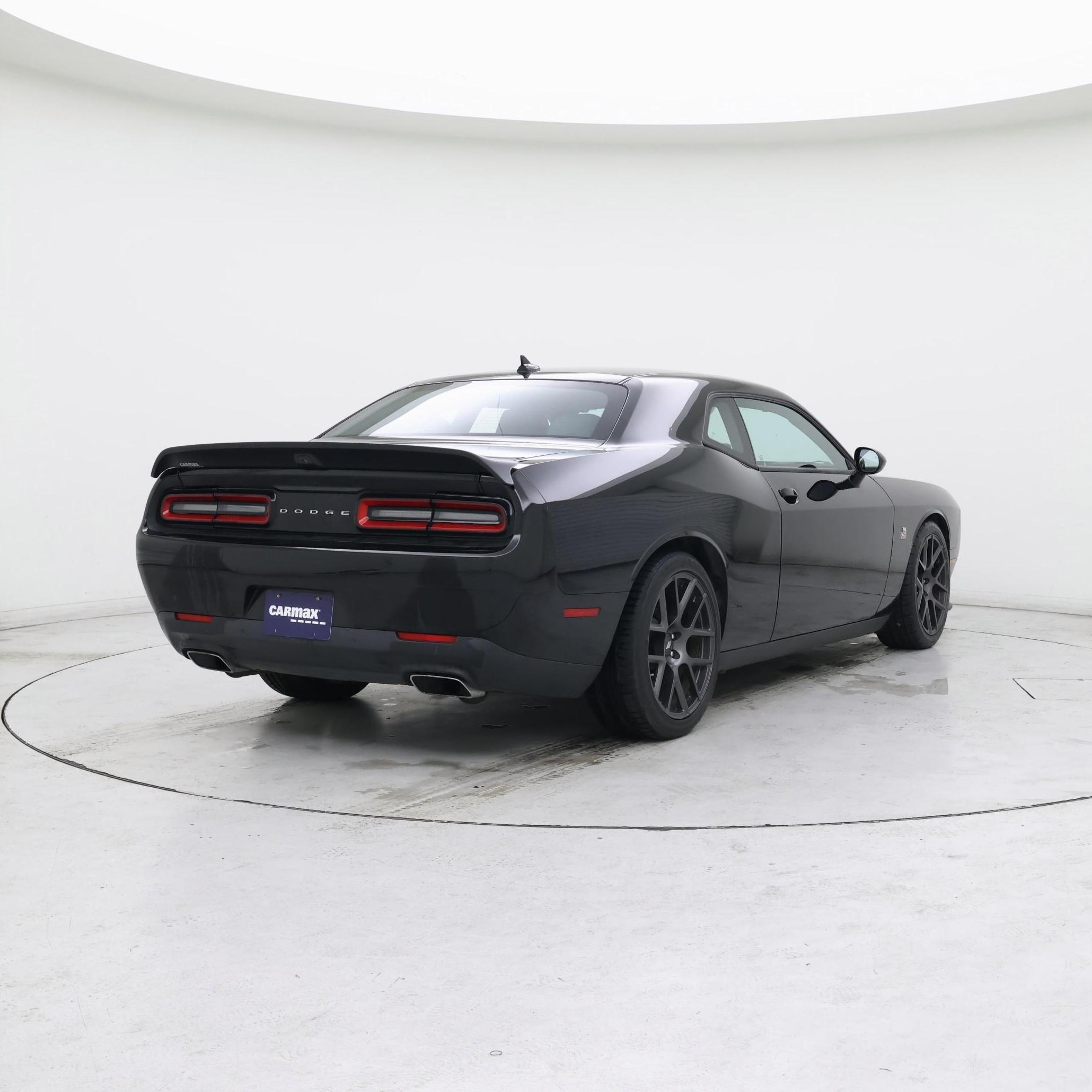 Thumbnail: 2019 Dodge Challenger - 8