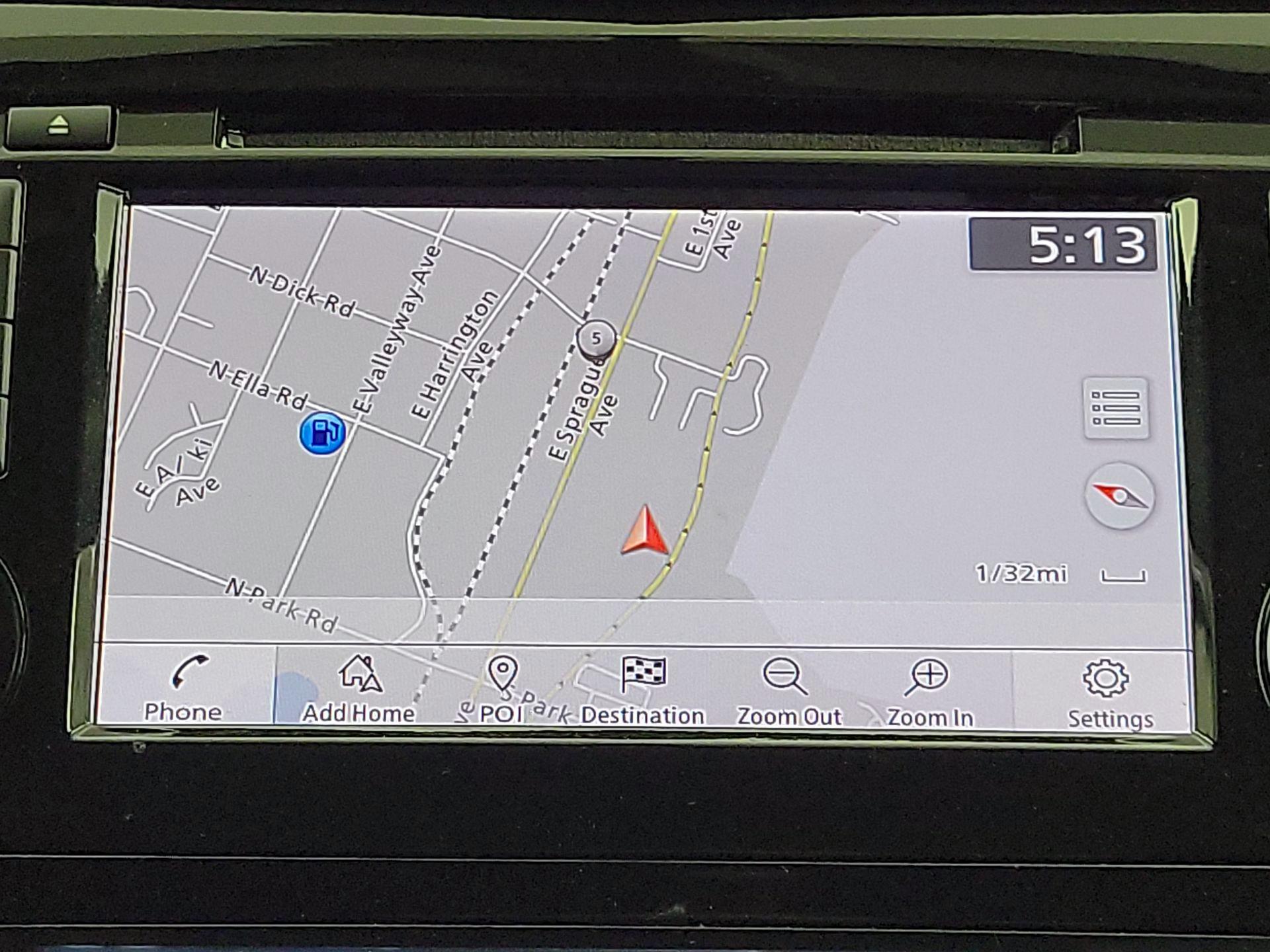 Thumbnail: 2018 Nissan Rogue - 14