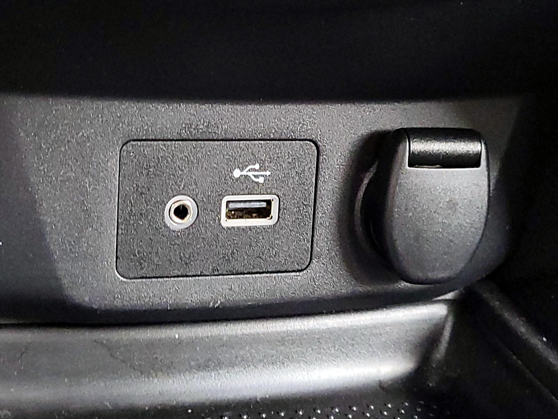 Thumbnail: 2018 Nissan Rogue - 19