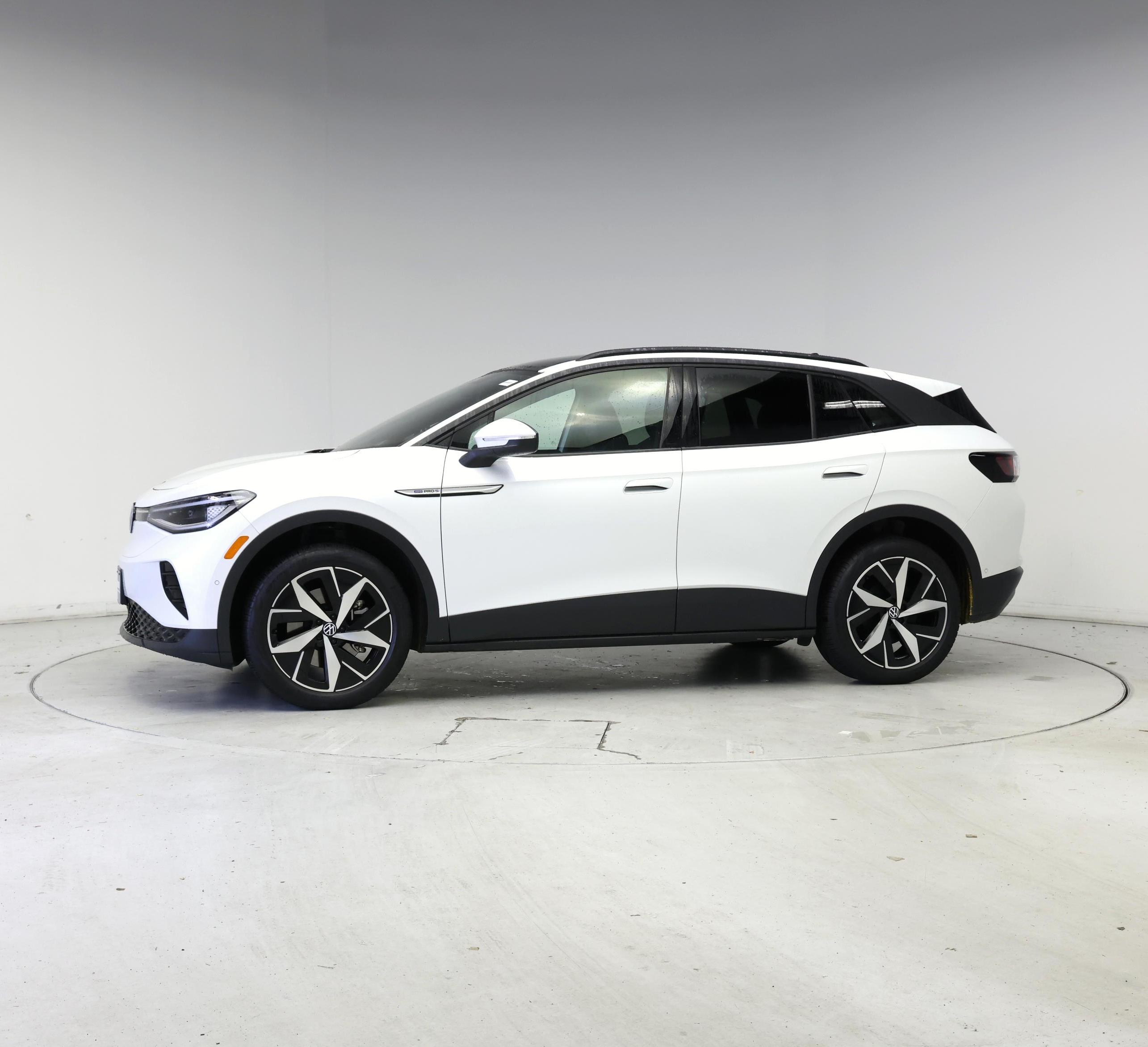 Thumbnail: 2023 Volkswagen ID.4 - 3