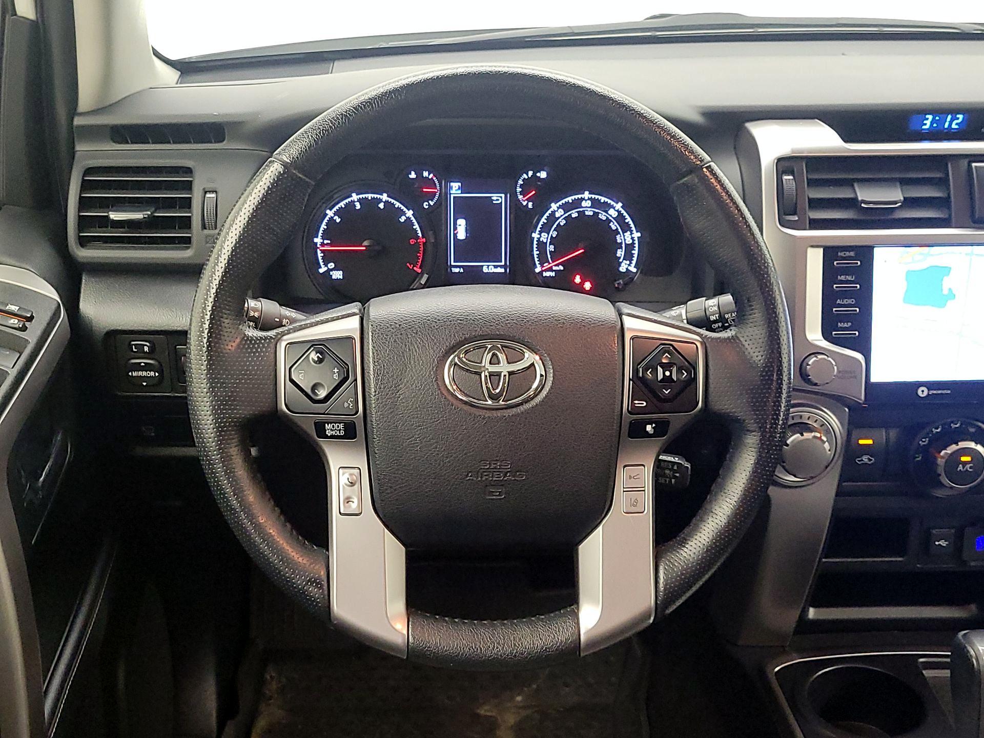 Thumbnail: 2023 Toyota 4Runner - 10