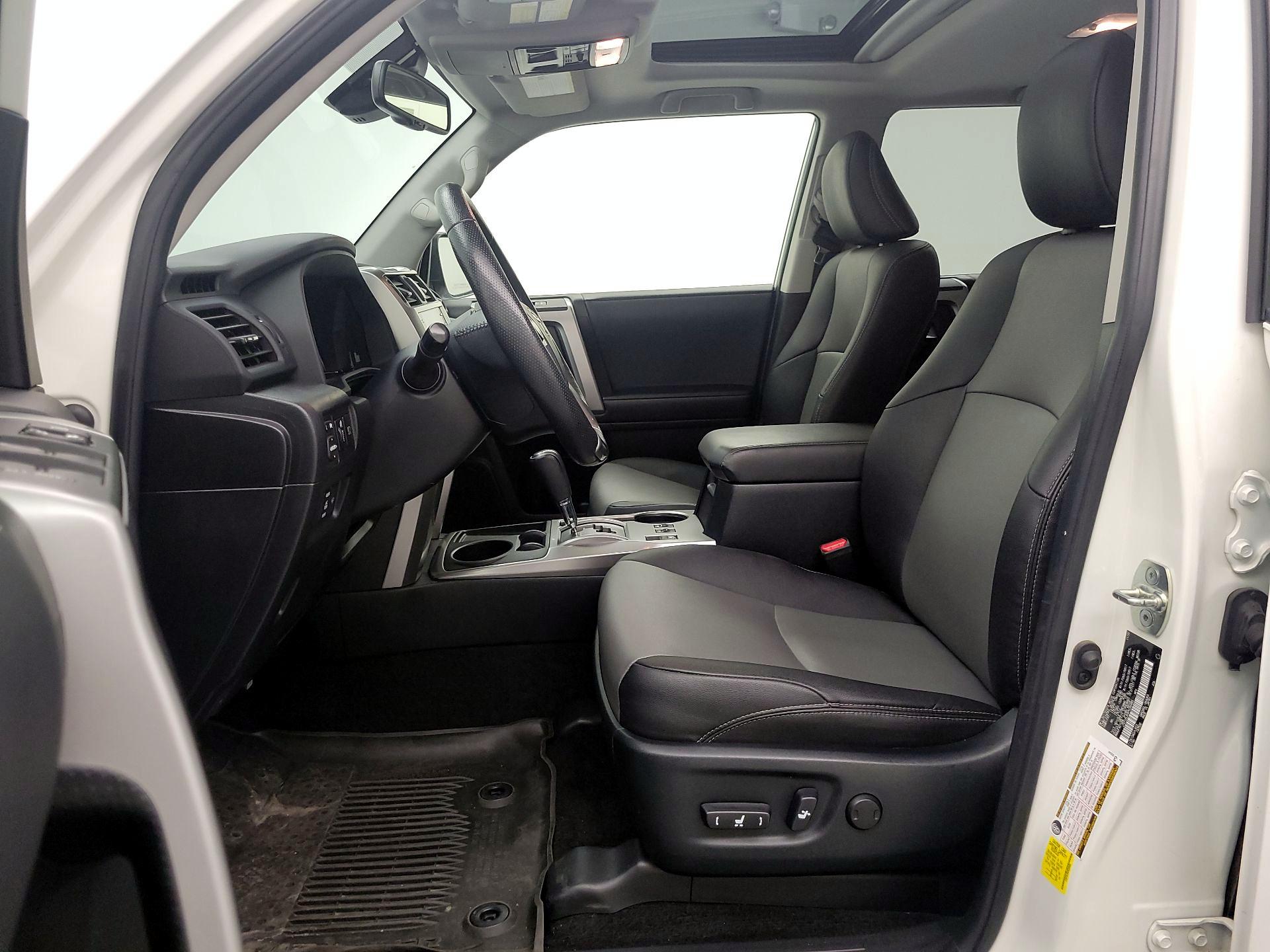 Thumbnail: 2023 Toyota 4Runner - 11