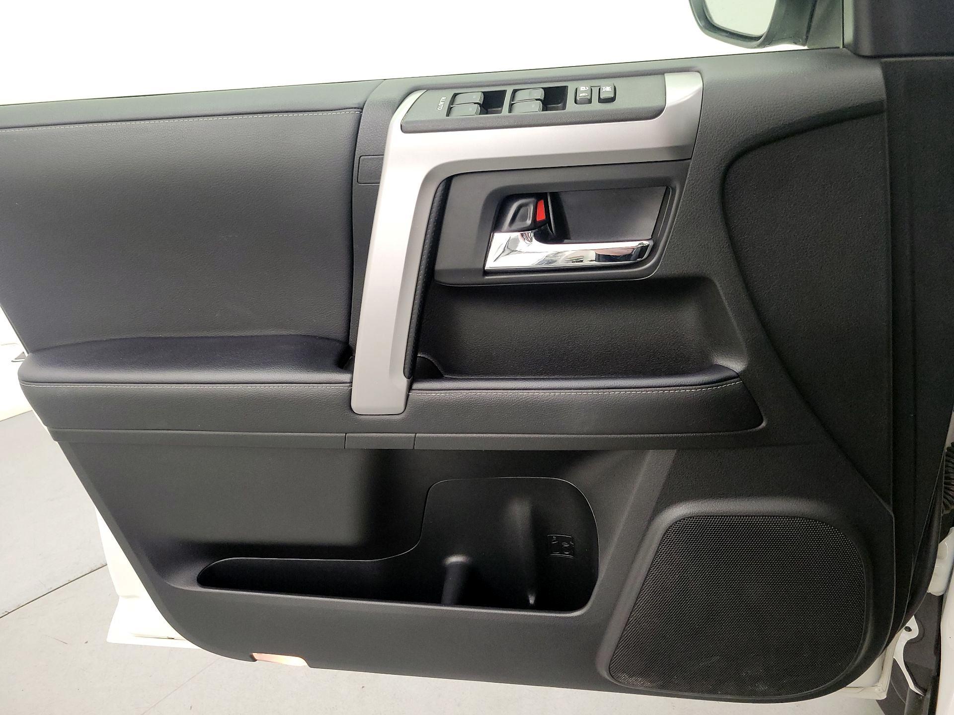 Thumbnail: 2023 Toyota 4Runner - 12