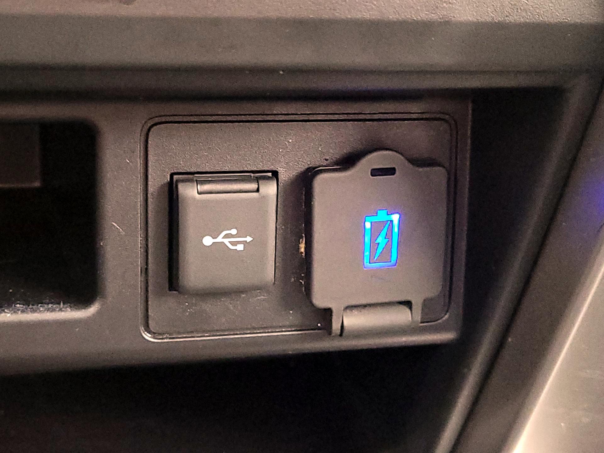 Thumbnail: 2023 Toyota 4Runner - 19