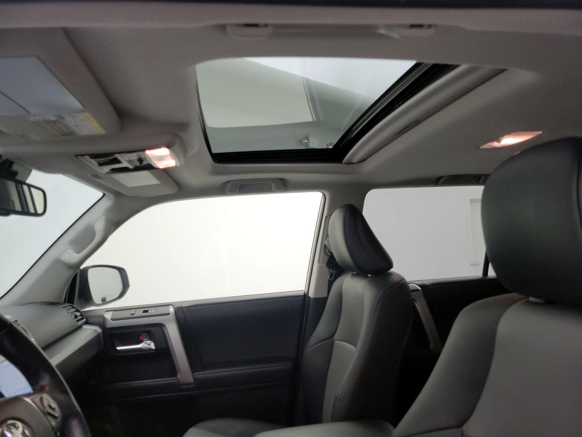 Thumbnail: 2023 Toyota 4Runner - 20