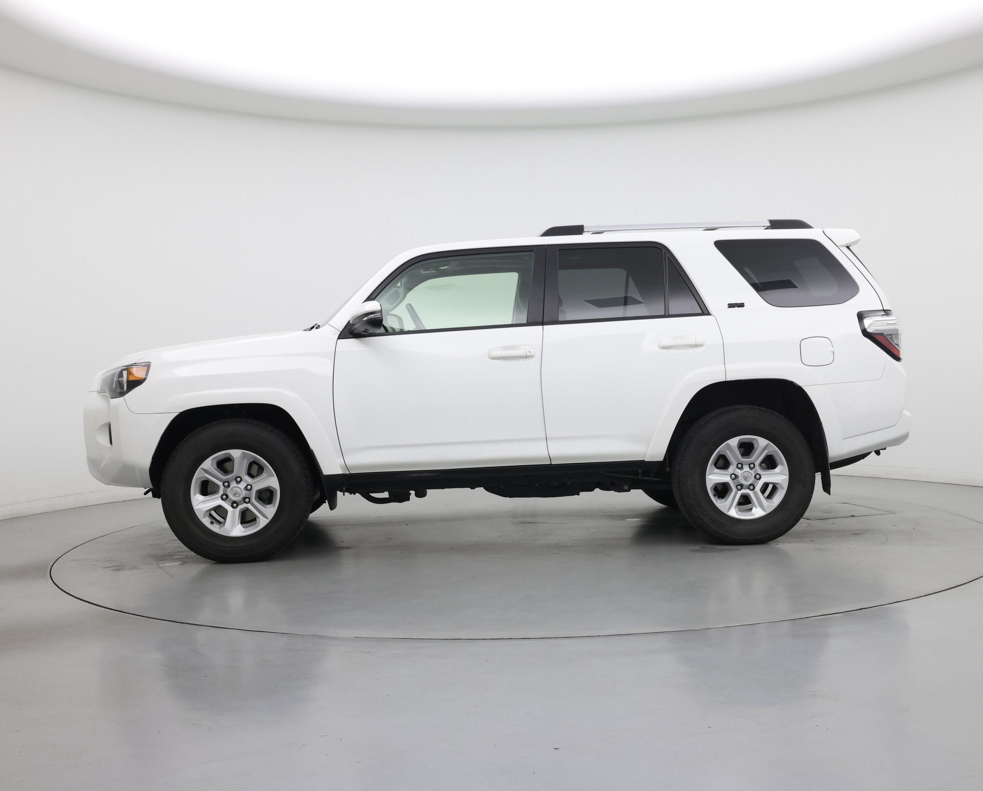 Thumbnail: 2023 Toyota 4Runner - 3