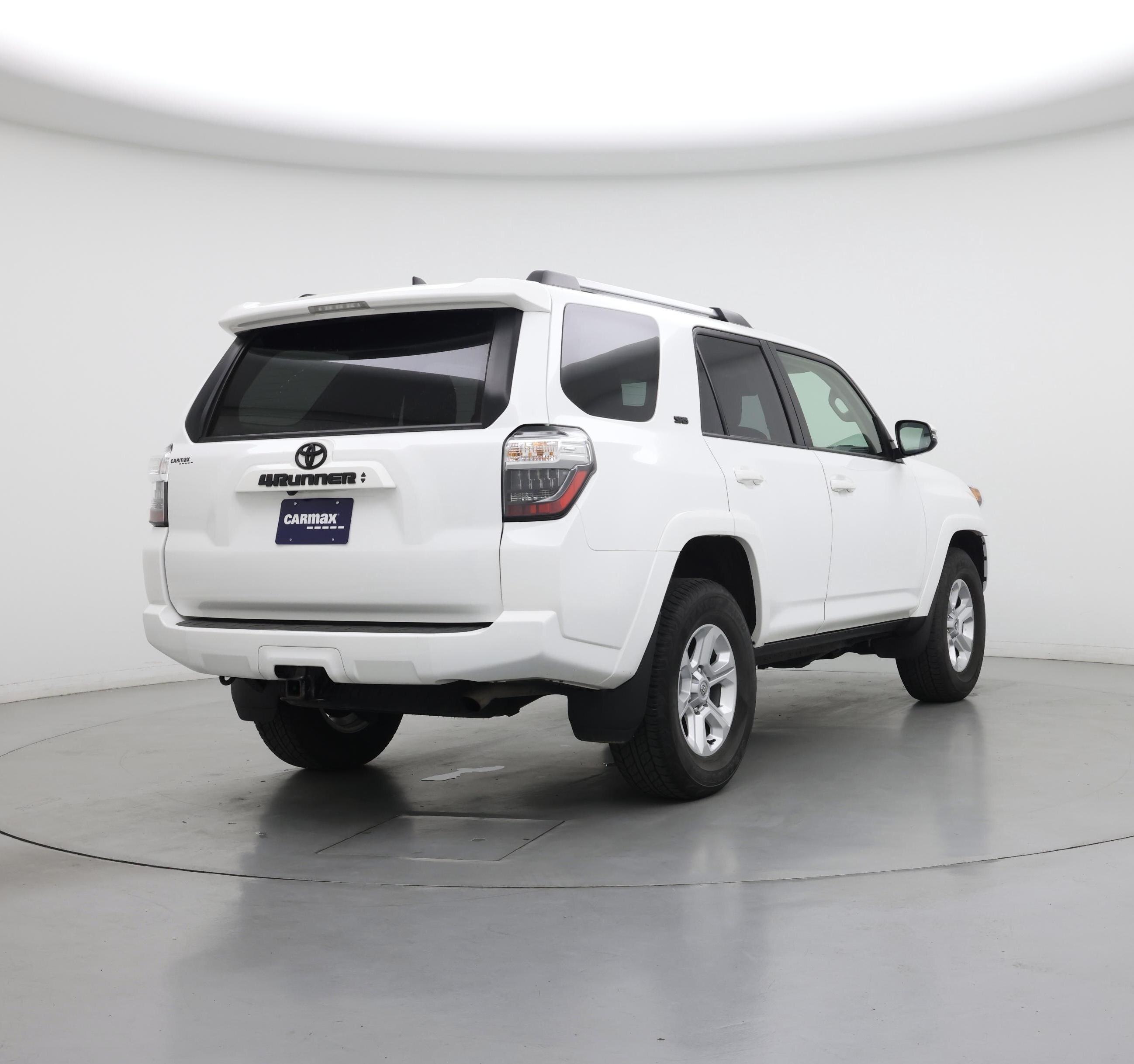 Thumbnail: 2023 Toyota 4Runner - 8