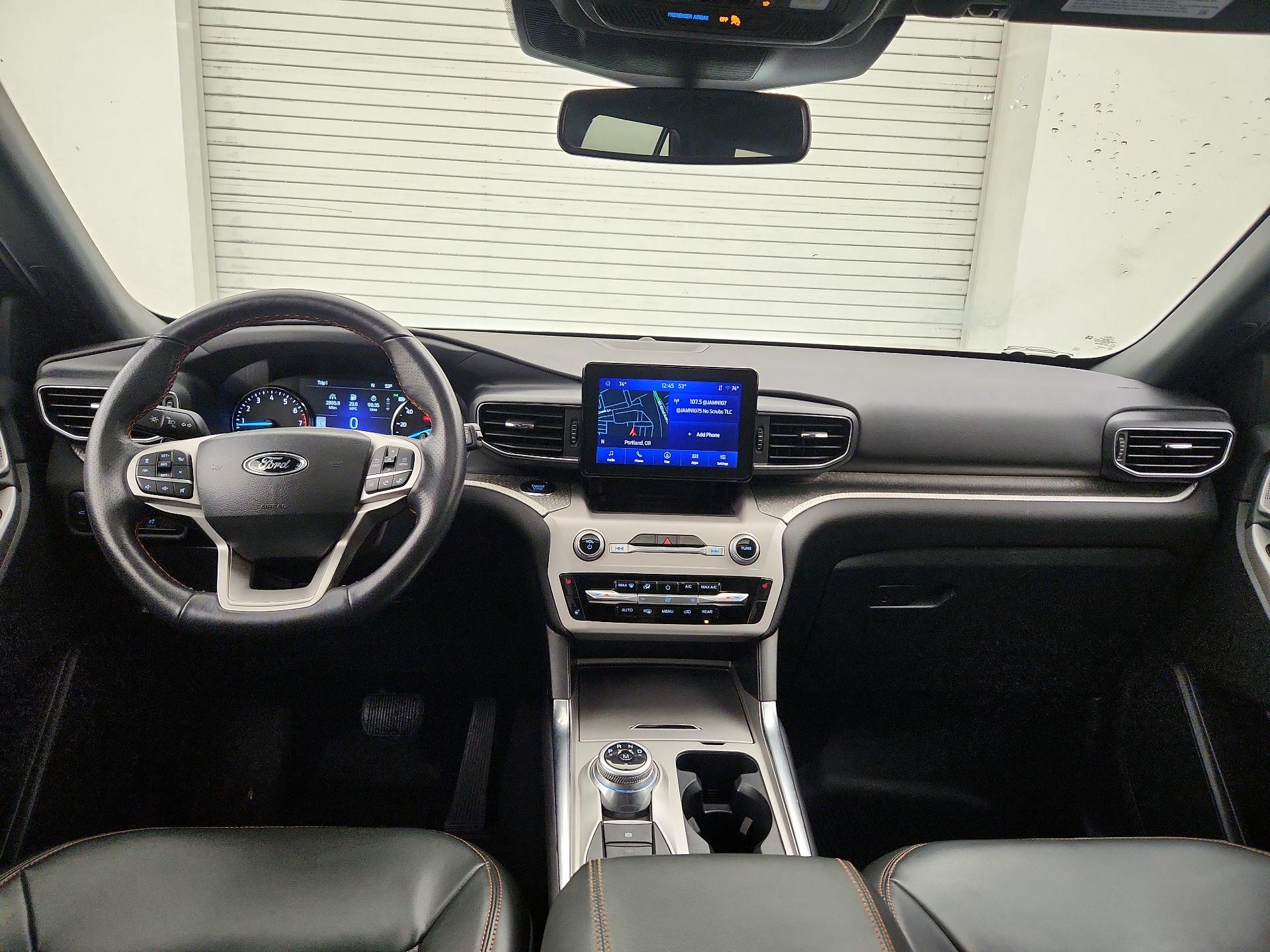 Thumbnail: 2023 Ford Explorer - 9