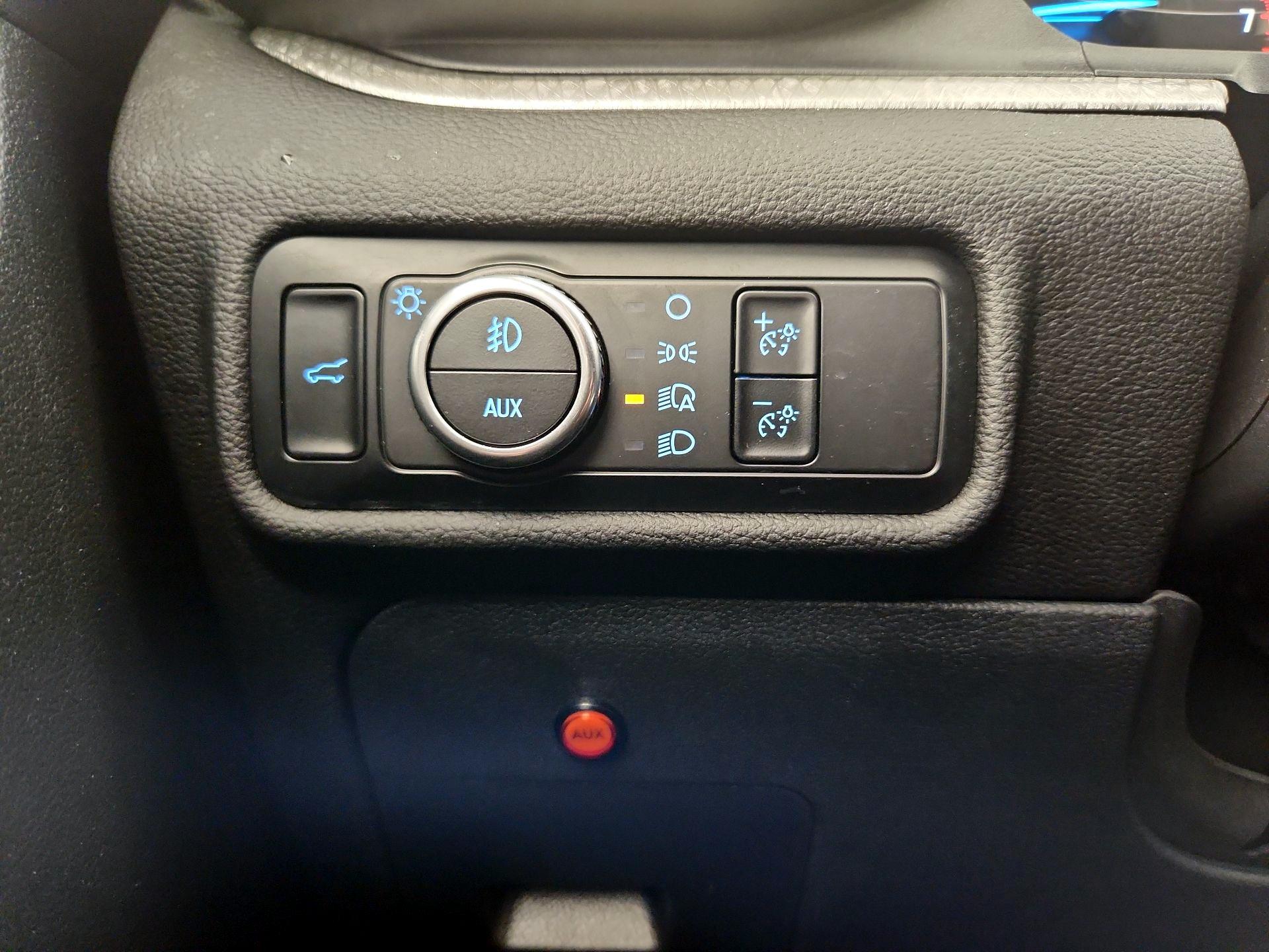 Thumbnail: 2023 Ford Explorer - 13