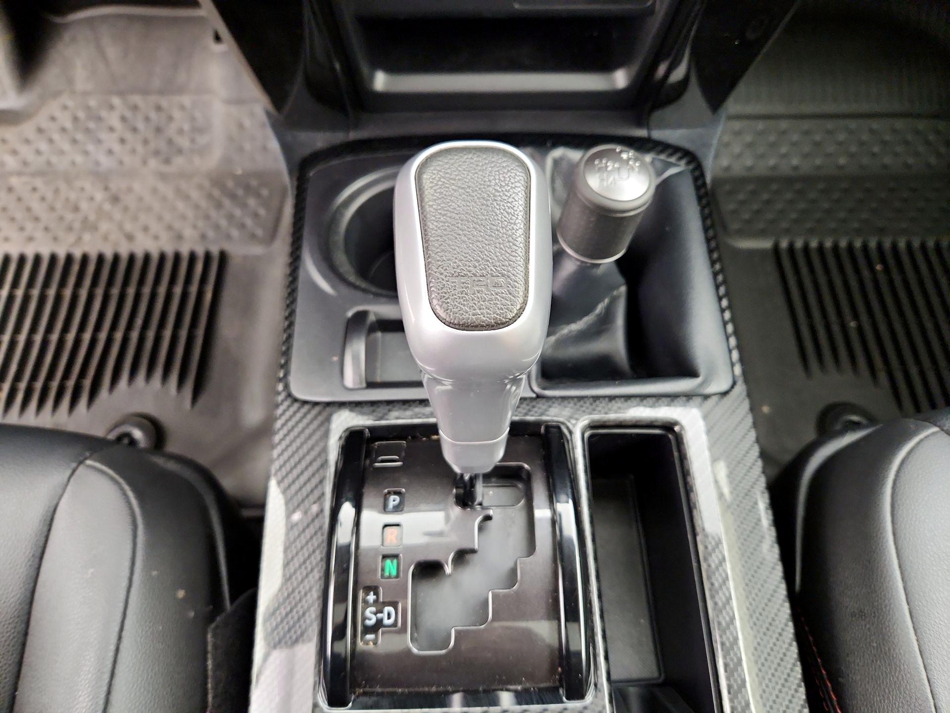 Thumbnail: 2024 Toyota 4Runner - 18