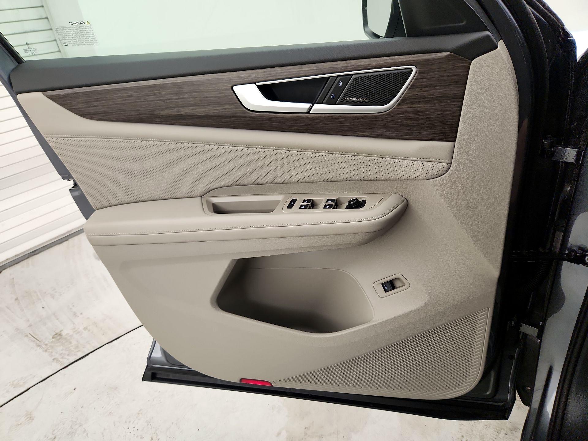 Thumbnail: 2024 Volkswagen Atlas - 12