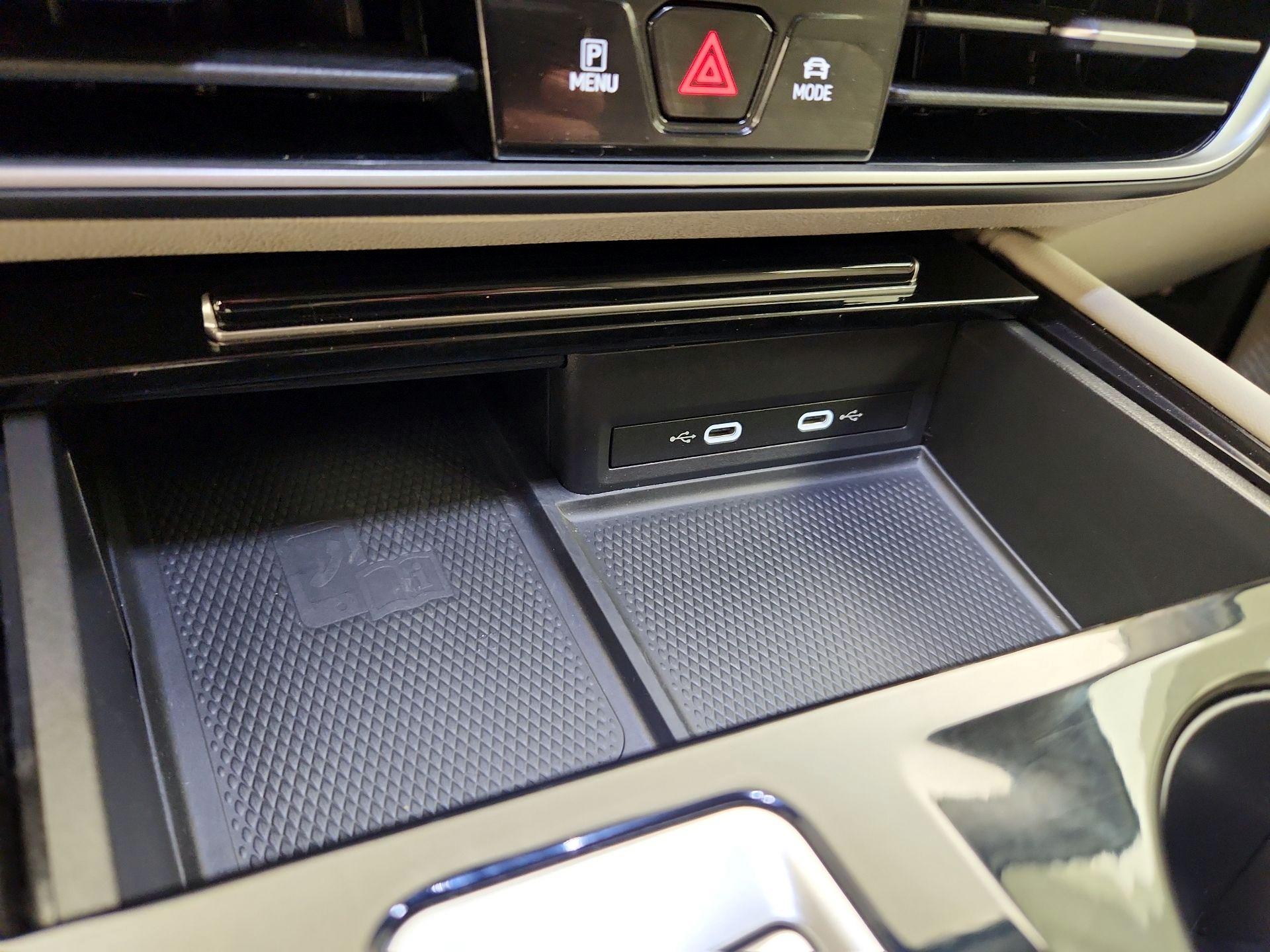 Thumbnail: 2024 Volkswagen Atlas - 19