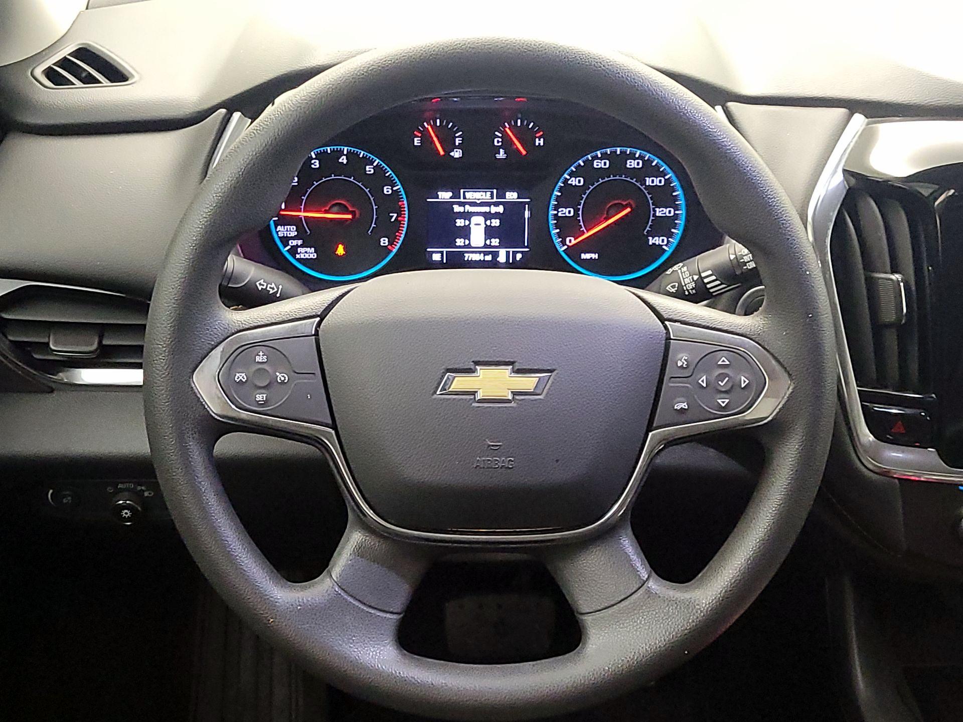 Thumbnail: 2018 Chevrolet Traverse - 10