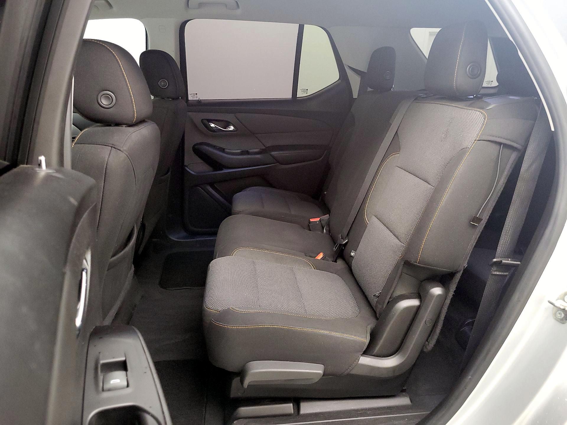 Thumbnail: 2018 Chevrolet Traverse - 19